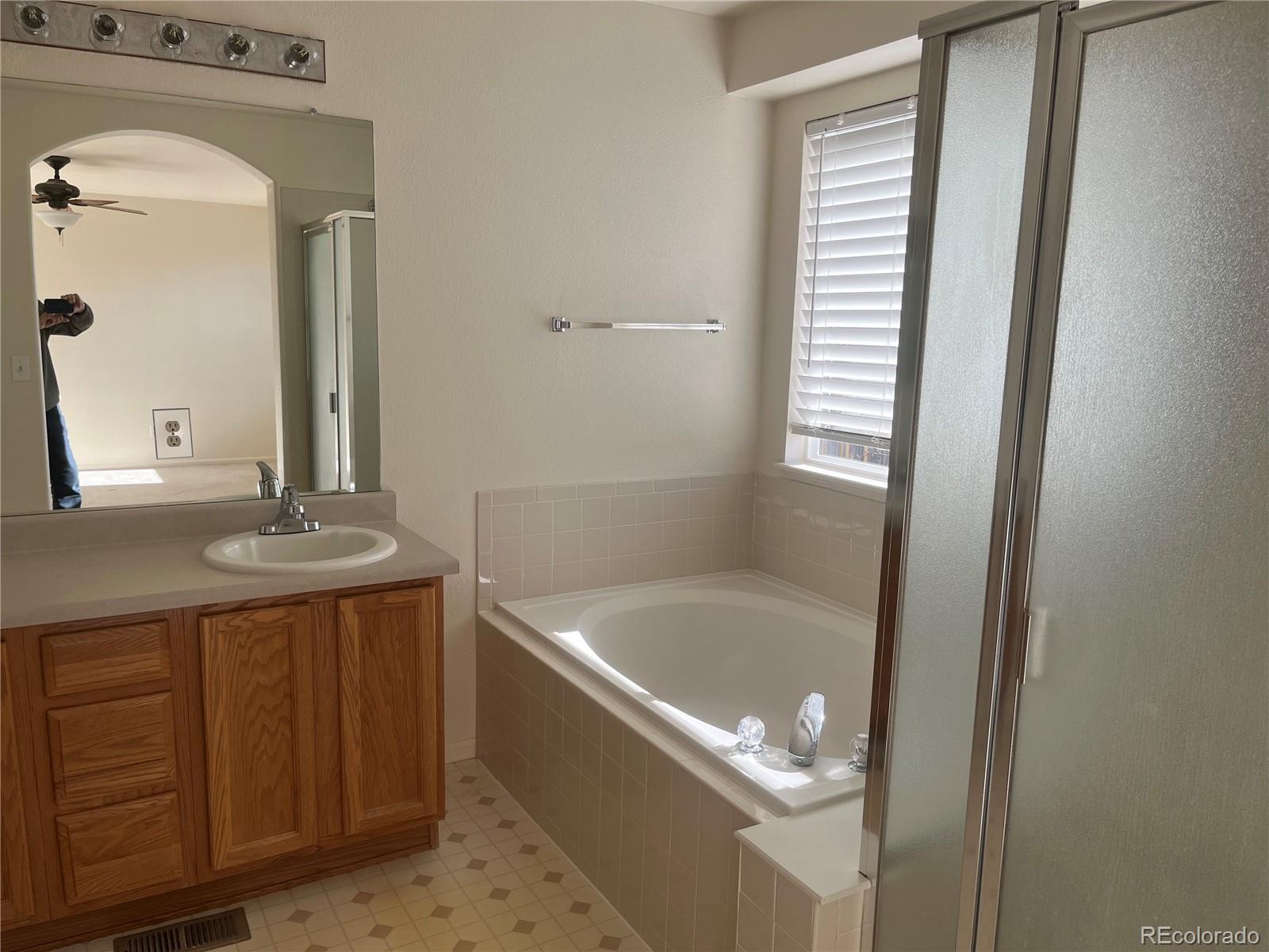 MLS Image #10 for 20528 e grand lane,aurora, Colorado
