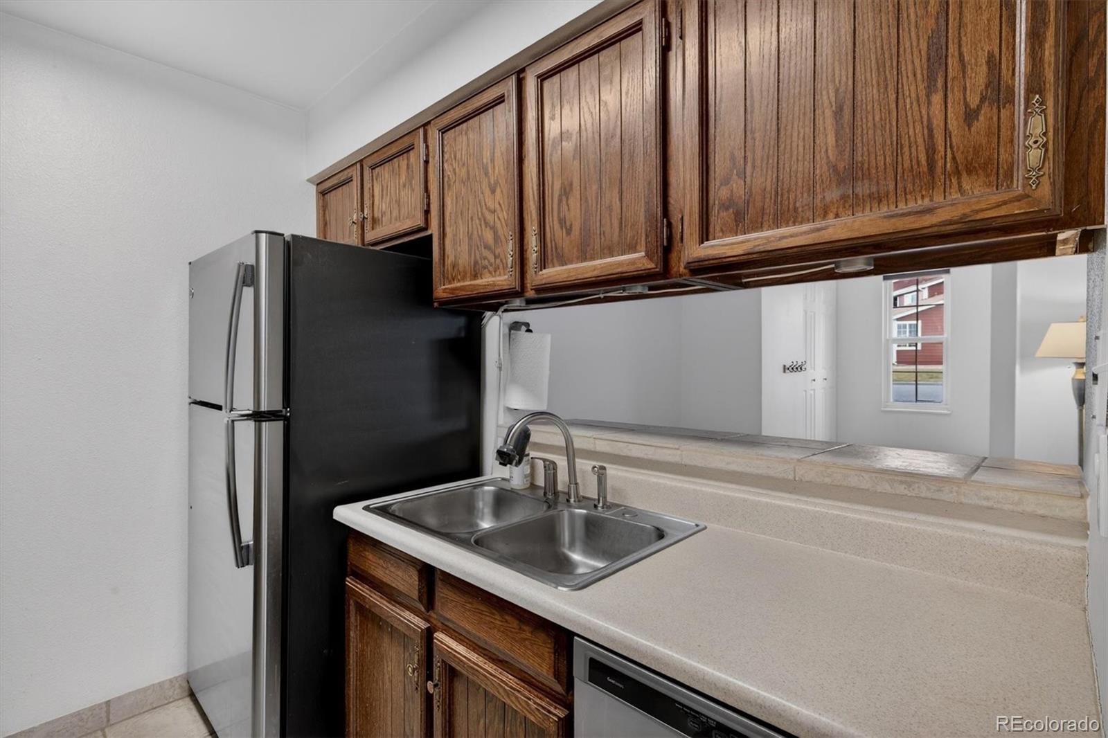 MLS Image #18 for 8462  everett way c,arvada, Colorado