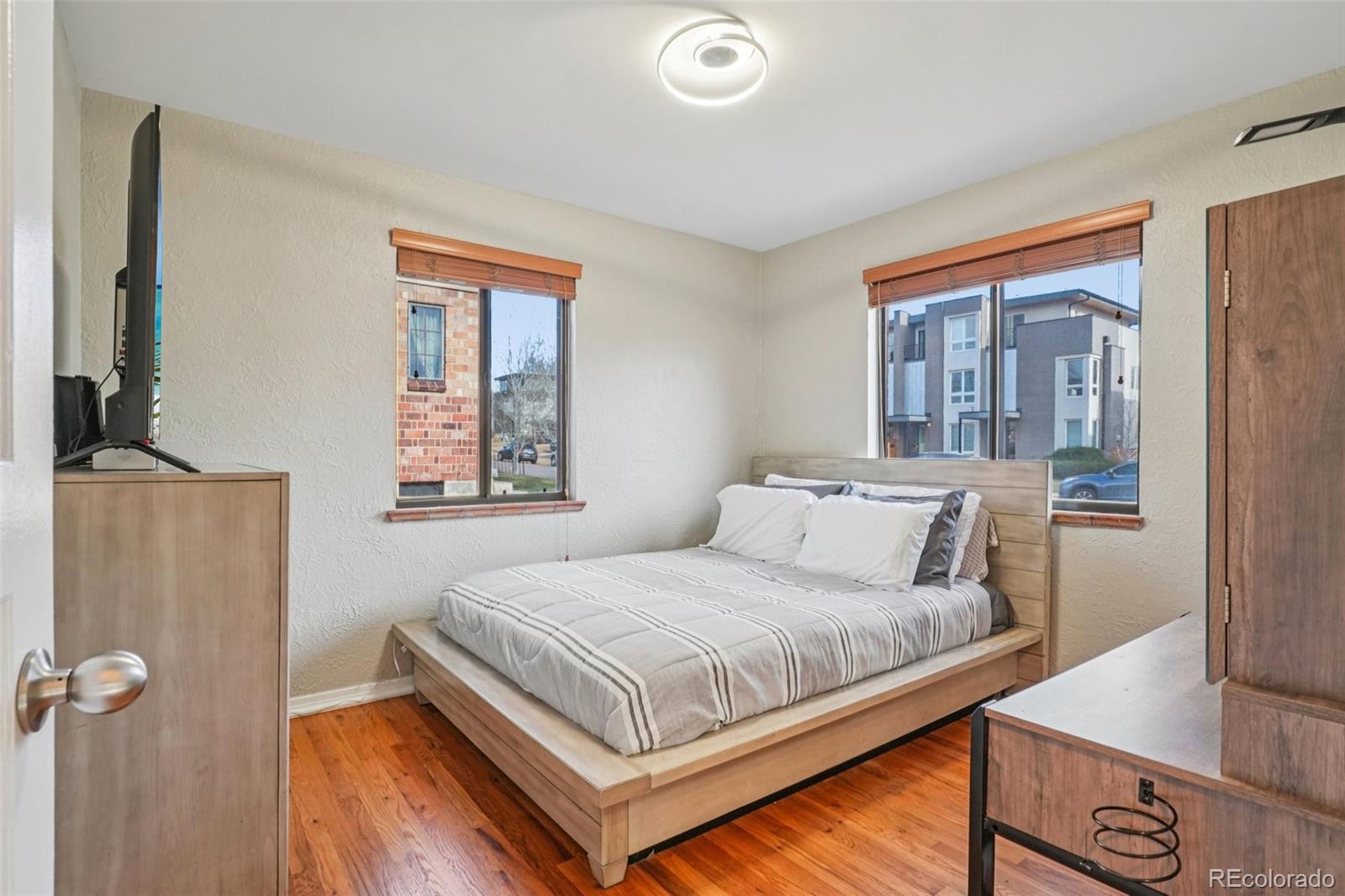 MLS Image #11 for 2711  hooker street,denver, Colorado