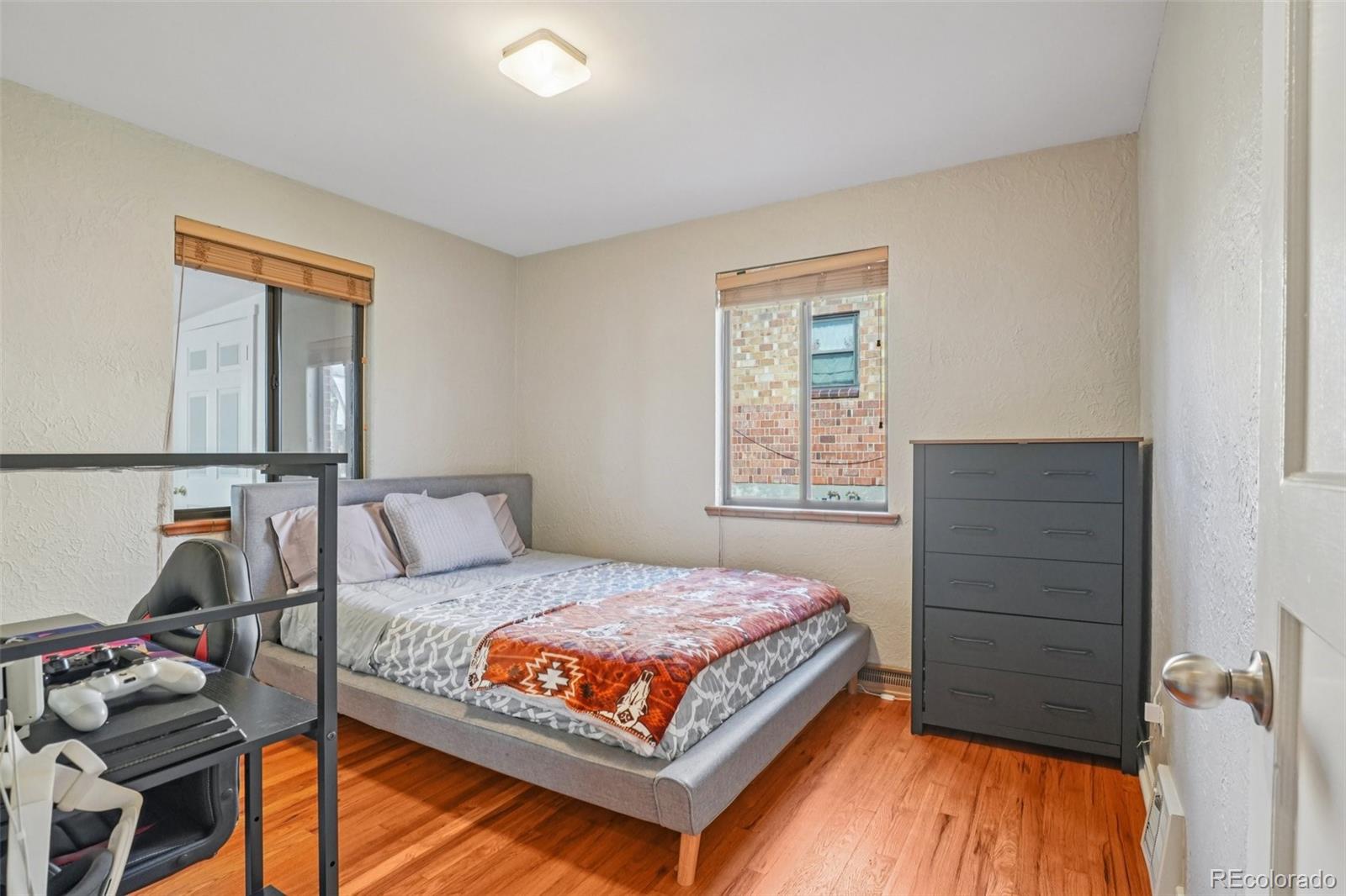 MLS Image #14 for 2711  hooker street,denver, Colorado