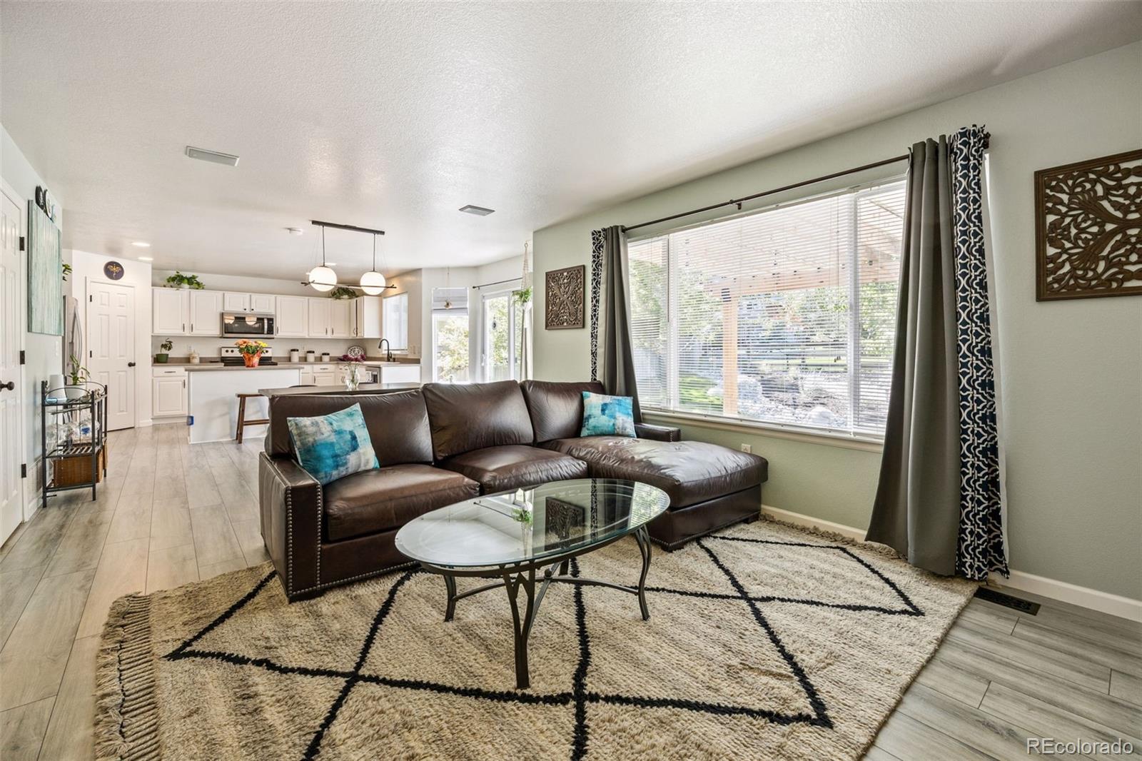 MLS Image #15 for 19978 e garden drive,centennial, Colorado