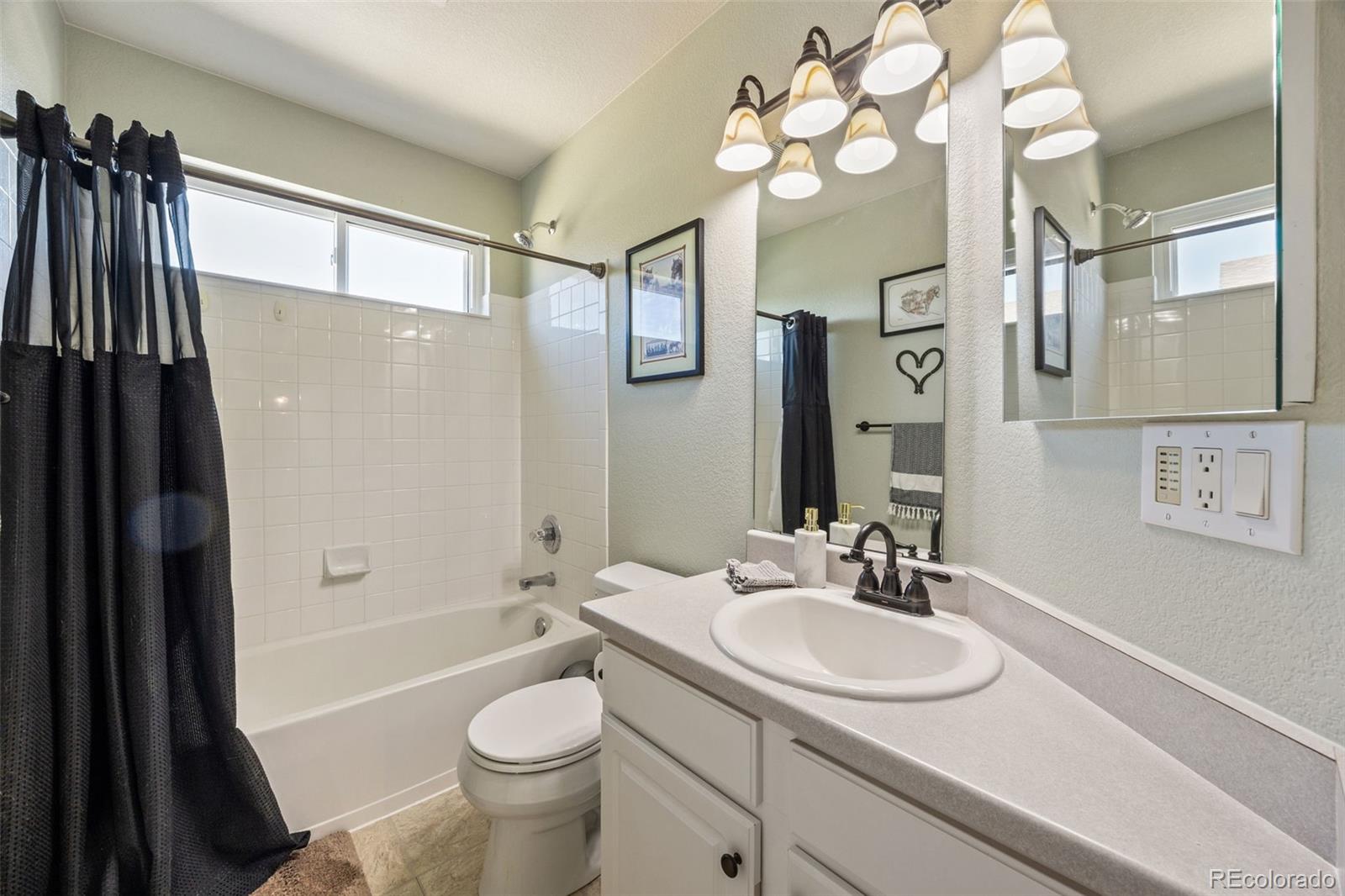 MLS Image #19 for 19978 e garden drive,centennial, Colorado