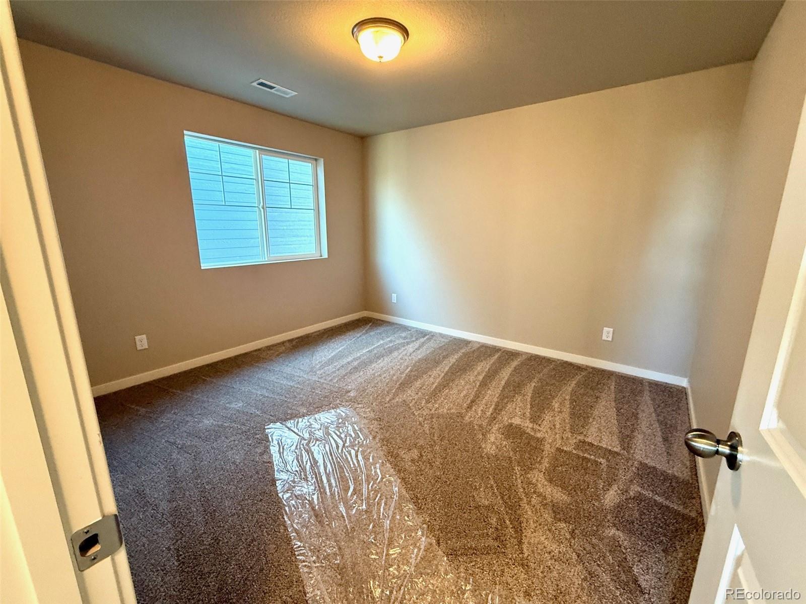 MLS Image #11 for 757 n clubview street,watkins, Colorado
