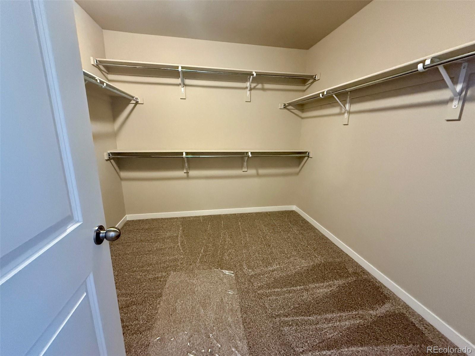 MLS Image #14 for 757 n clubview street,watkins, Colorado