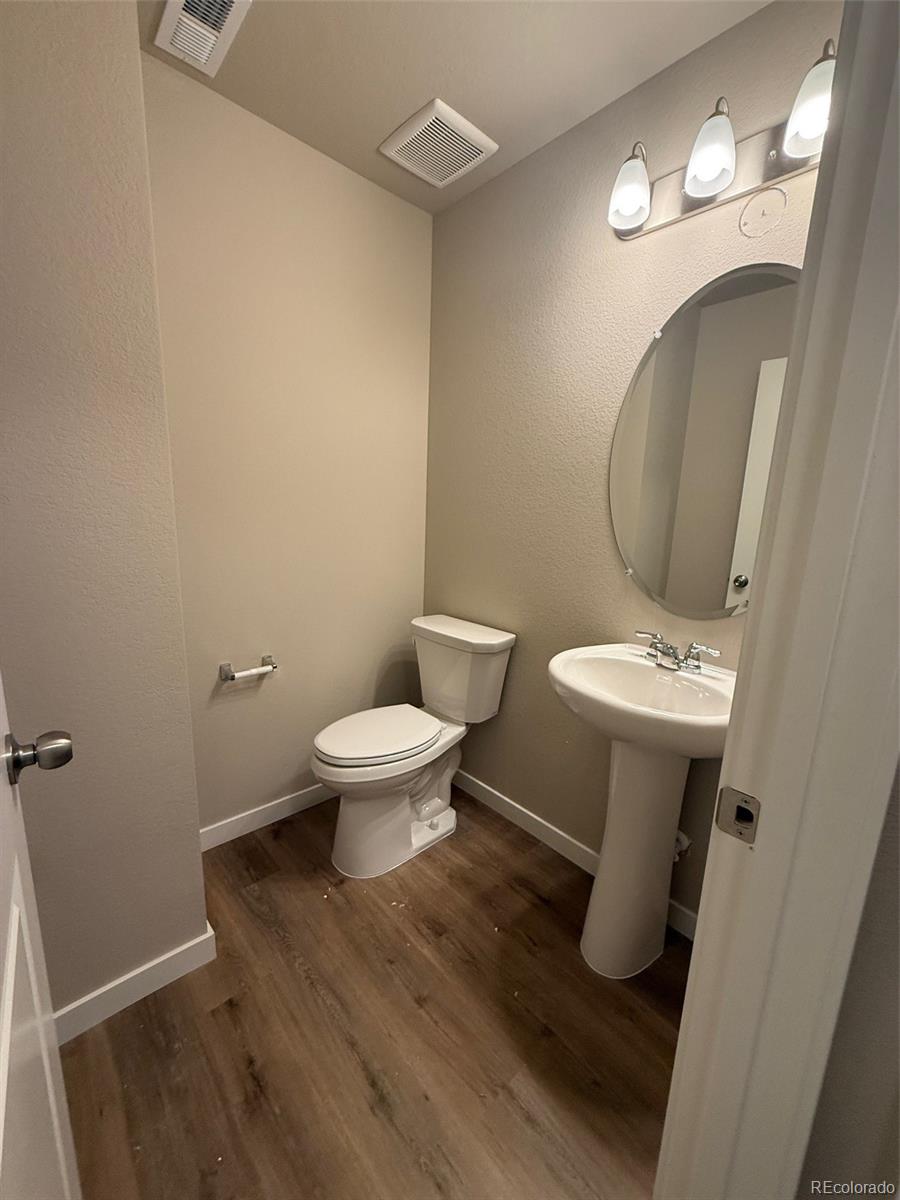 MLS Image #22 for 757 n clubview street,watkins, Colorado