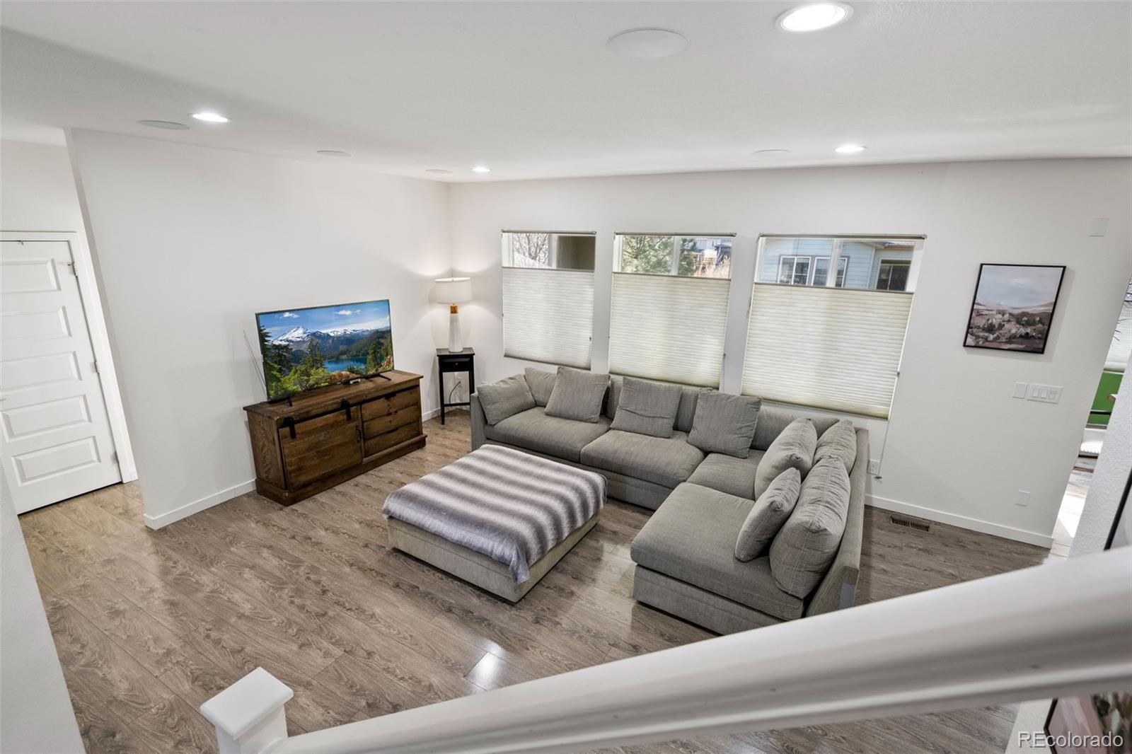 MLS Image #5 for 10735  telluride street,commerce city, Colorado