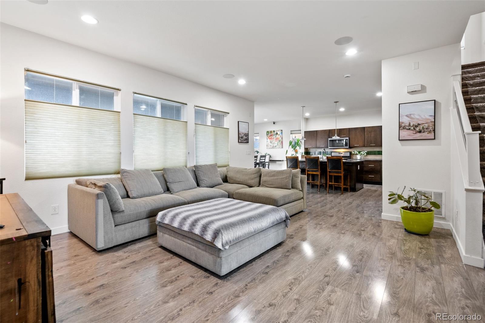 MLS Image #6 for 10735  telluride street,commerce city, Colorado