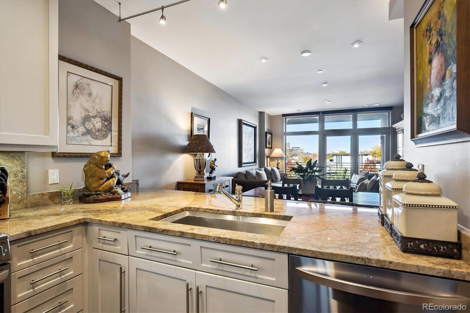 MLS Image #7 for 333 s monroe street 310,denver, Colorado