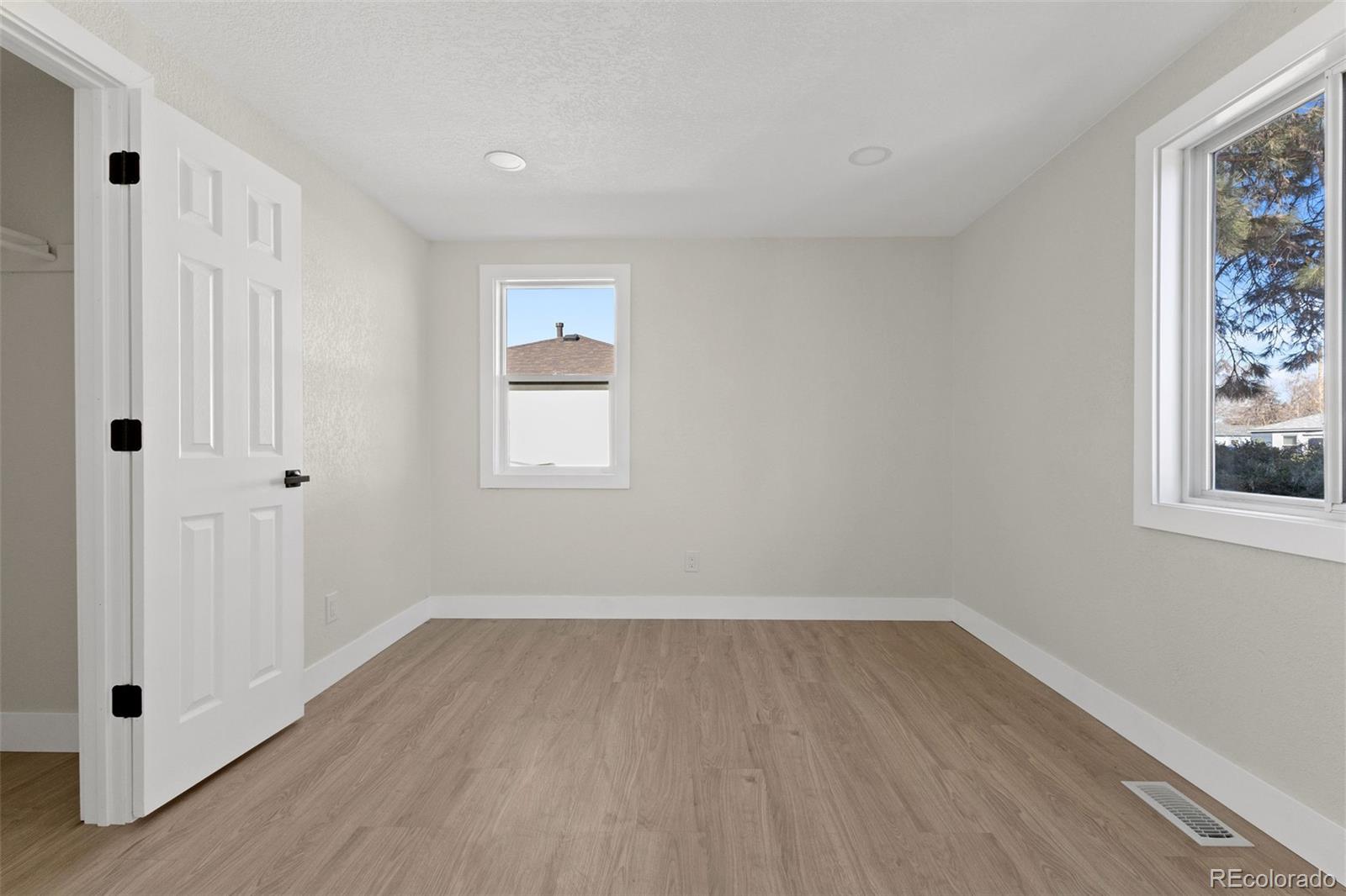 MLS Image #16 for 5423  saulsbury court,arvada, Colorado