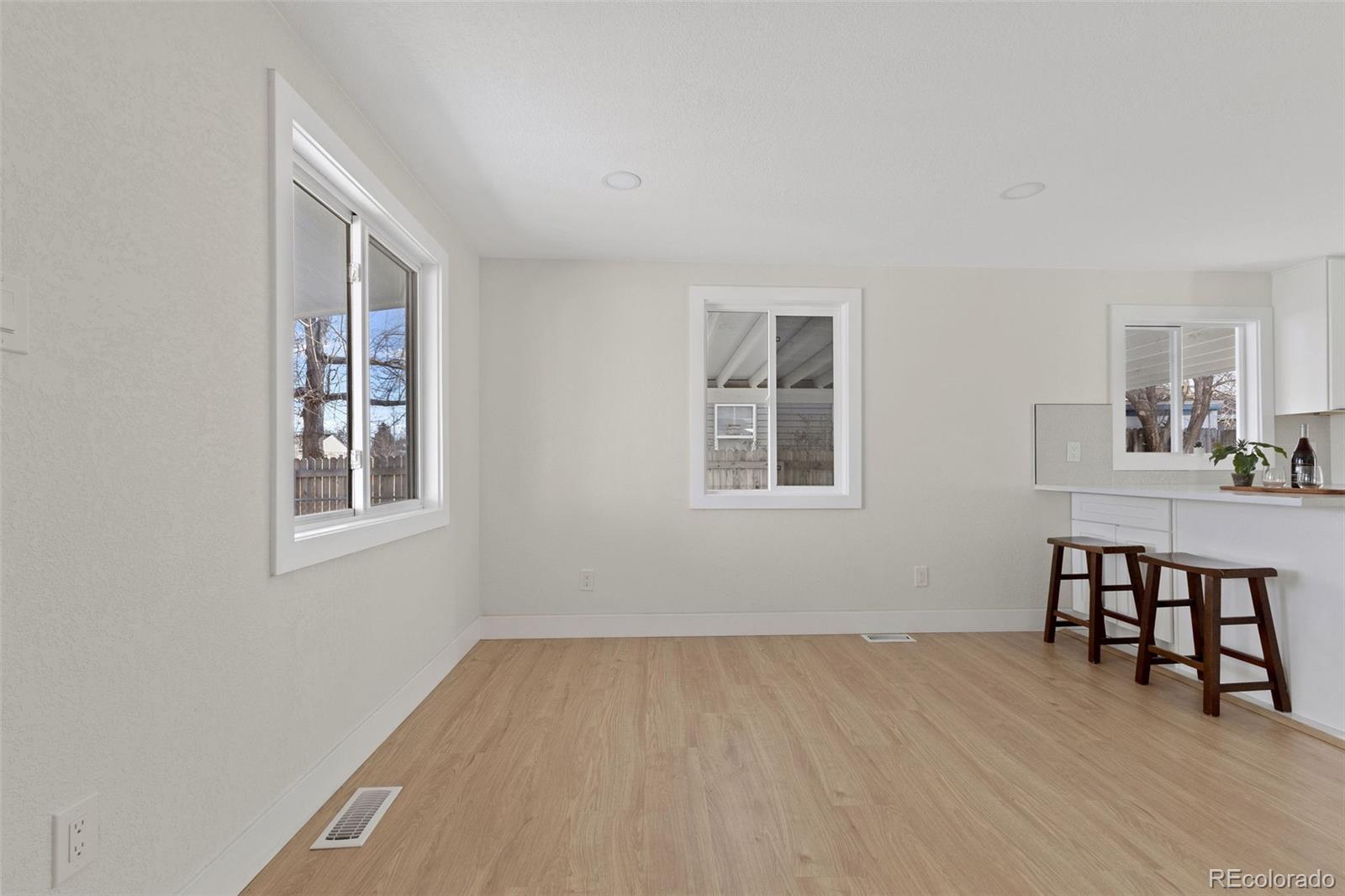 MLS Image #6 for 5423  saulsbury court,arvada, Colorado