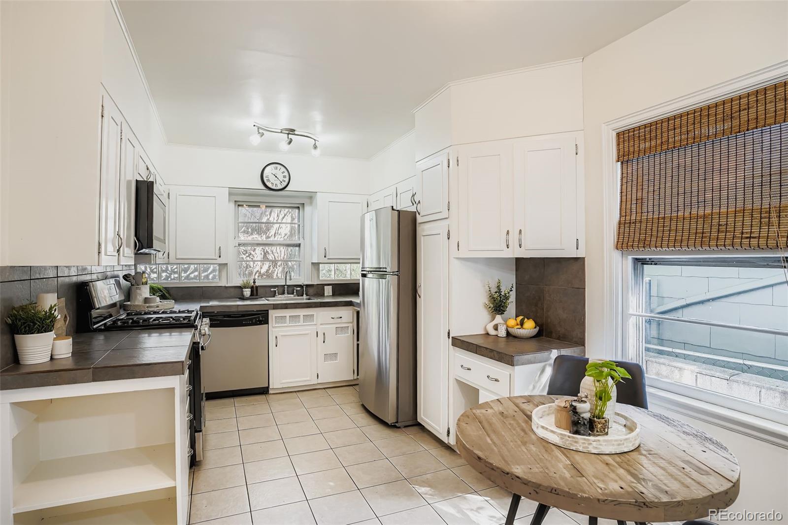 MLS Image #4 for 2554 s lafayette street,denver, Colorado