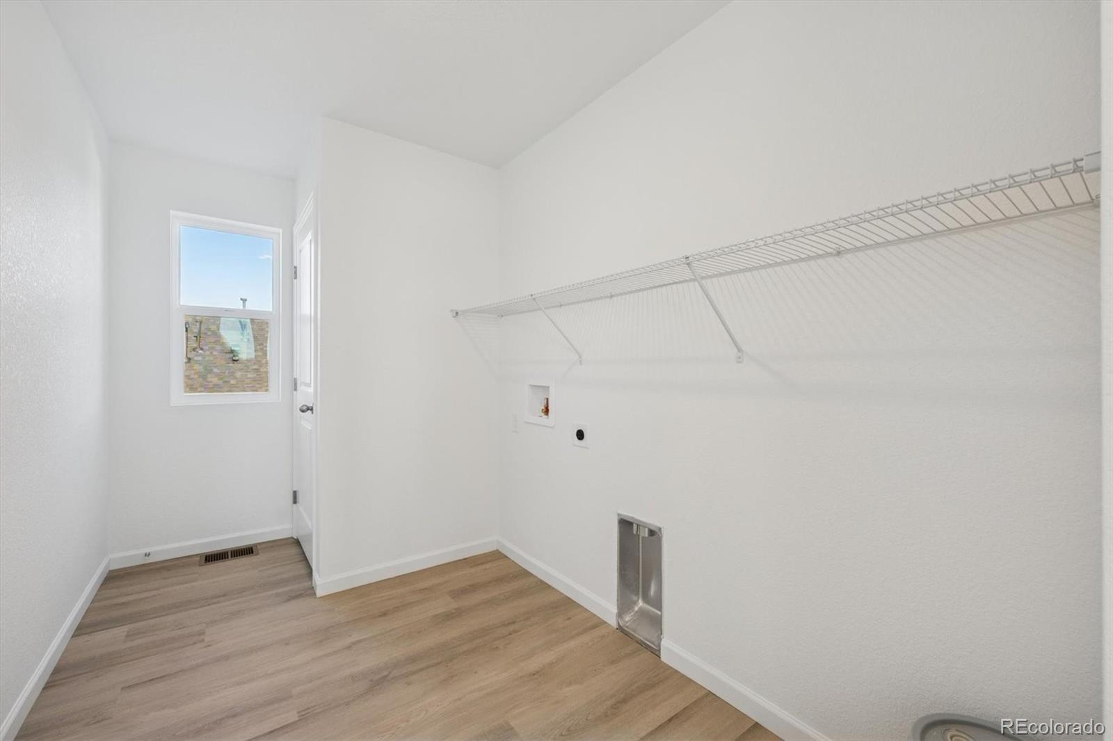 MLS Image #15 for 231  sage grouse way,bennett, Colorado