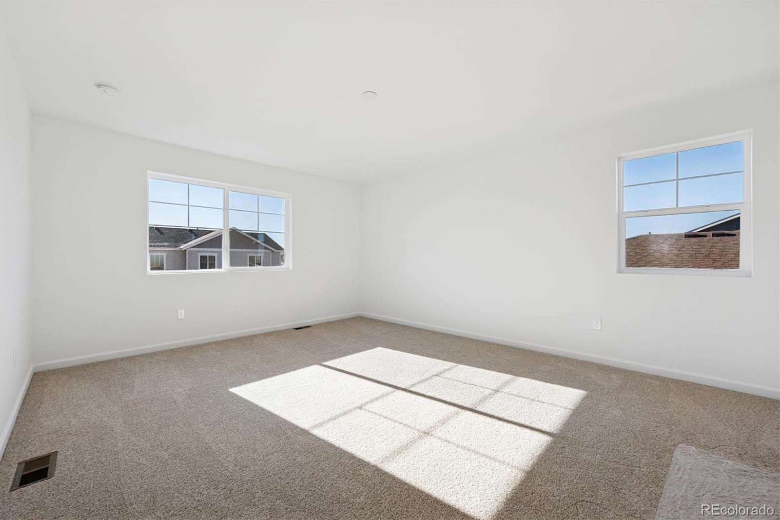 MLS Image #12 for 24660 e 42nd avenue,aurora, Colorado