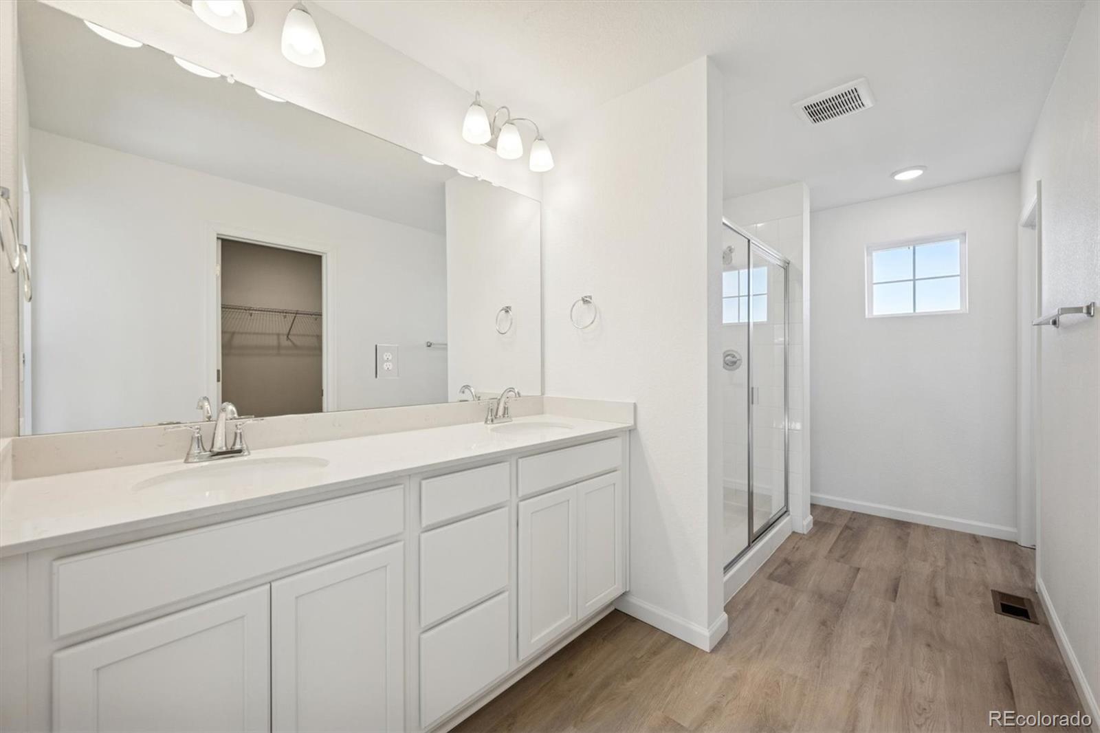 MLS Image #14 for 24660 e 42nd avenue,aurora, Colorado