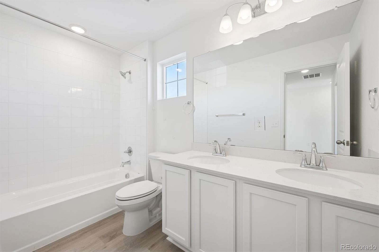 MLS Image #18 for 24660 e 42nd avenue,aurora, Colorado
