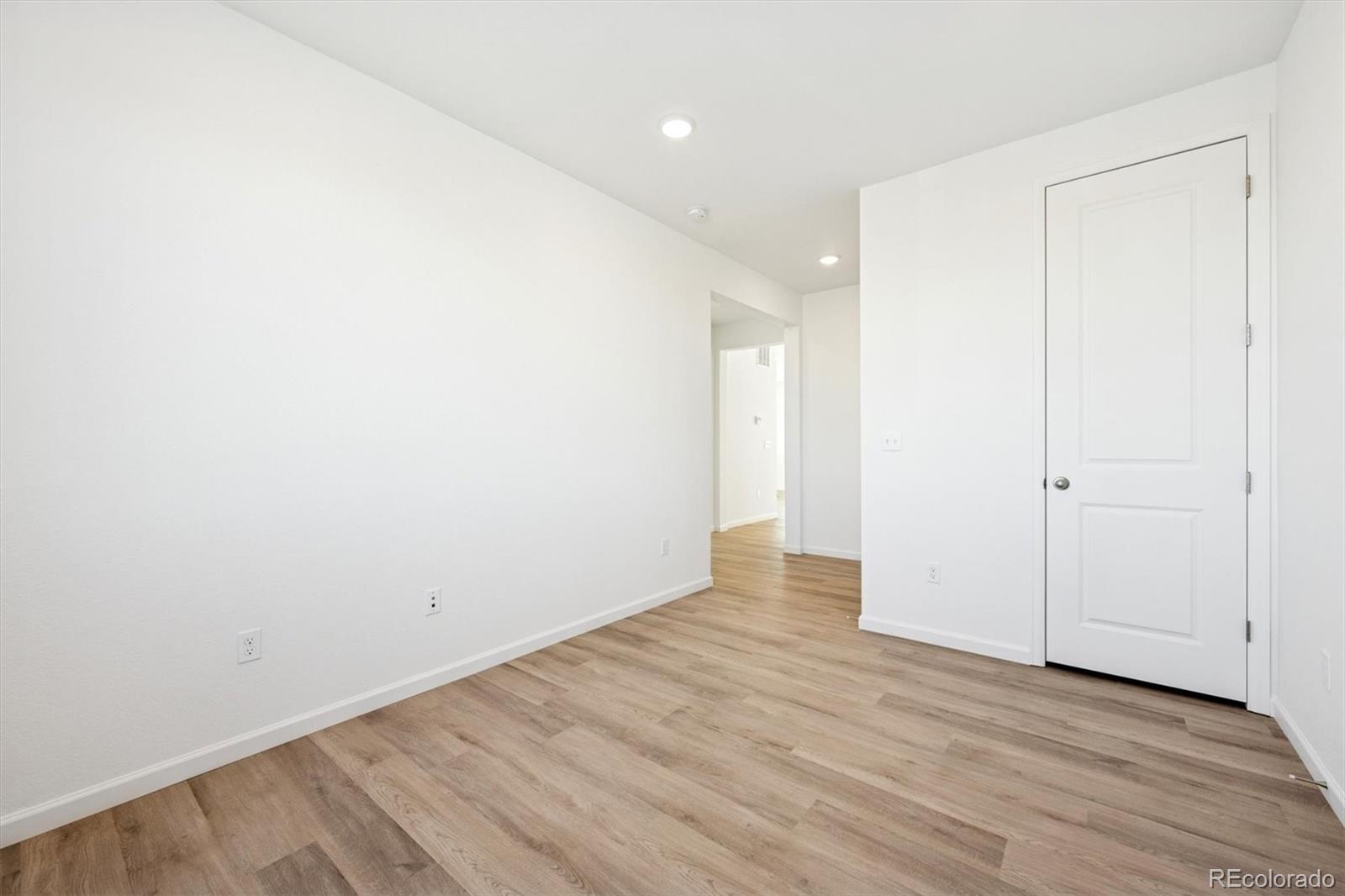 MLS Image #2 for 24660 e 42nd avenue,aurora, Colorado
