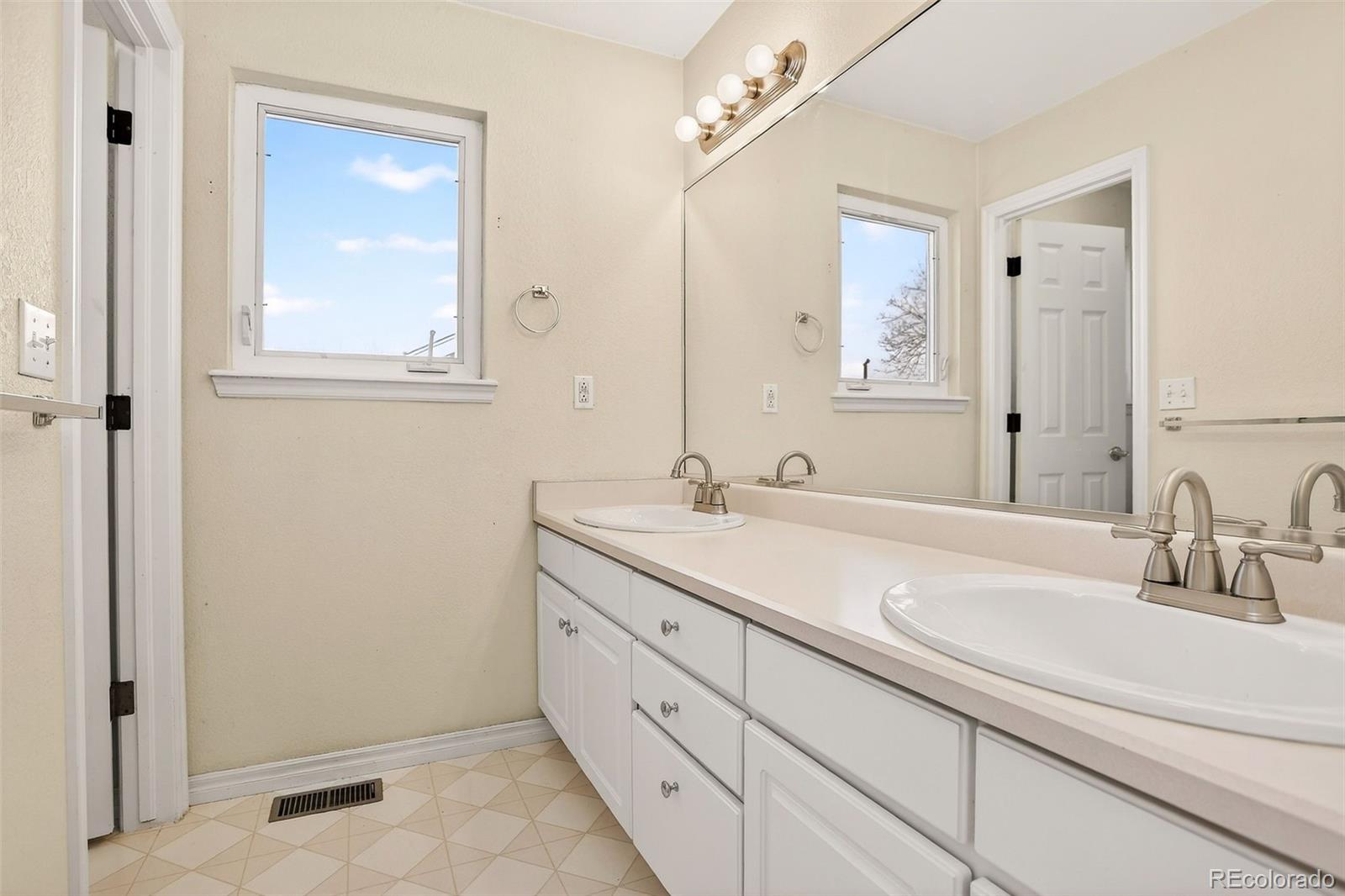 MLS Image #16 for 1087 w 144th place,westminster, Colorado