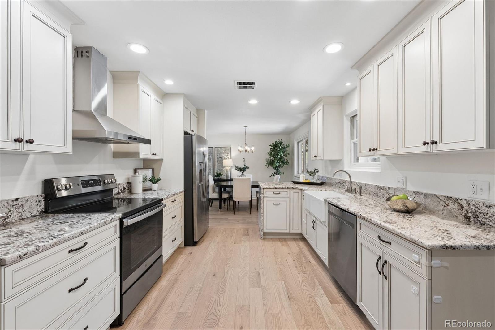 MLS Image #15 for 6249 s krameria street,centennial, Colorado