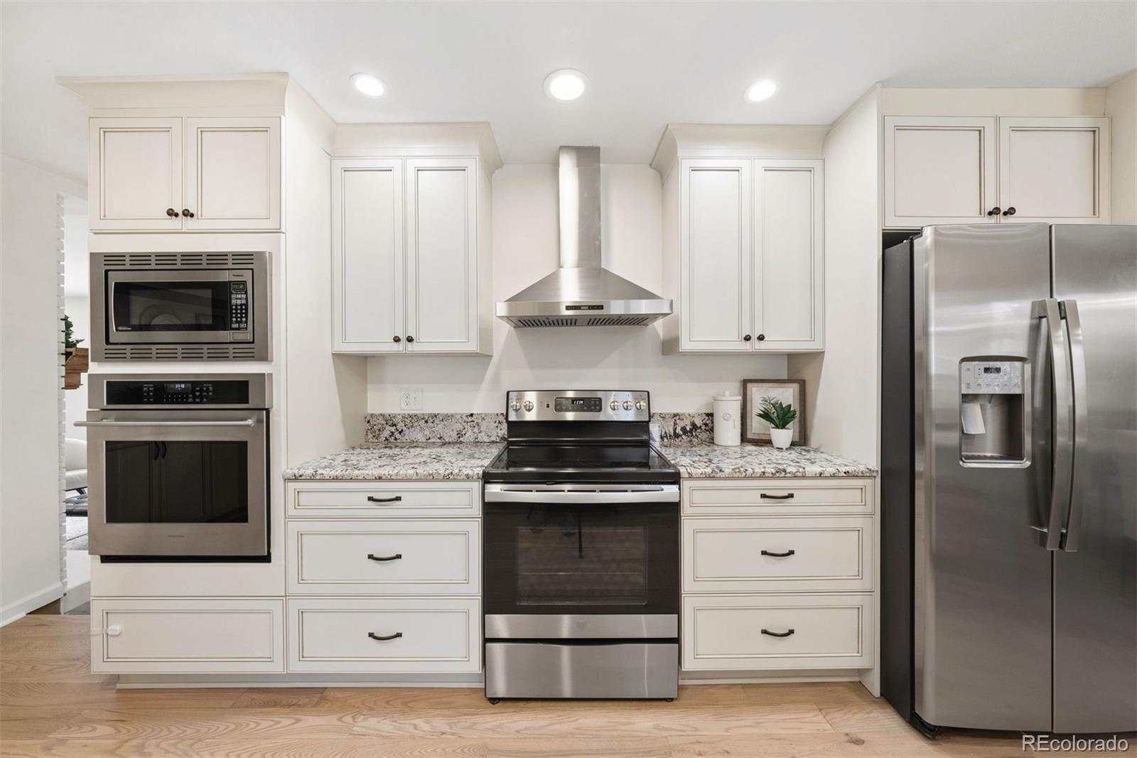 MLS Image #16 for 6249 s krameria street,centennial, Colorado