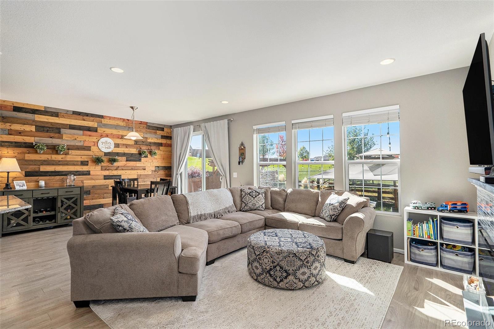 MLS Image #5 for 19170 e pacific place,aurora, Colorado