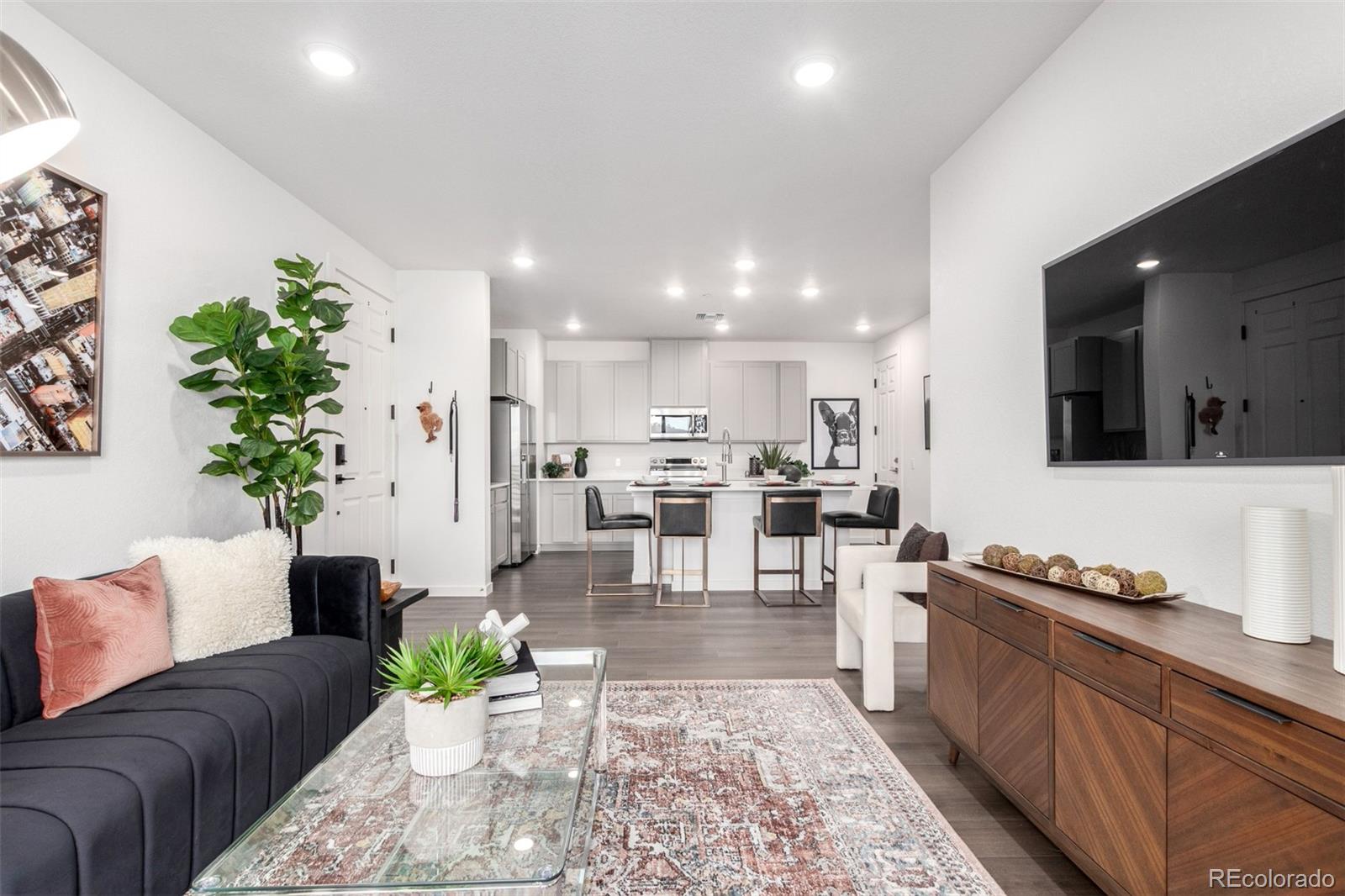 MLS Image #3 for 6153 n ceylon street 203,denver, Colorado