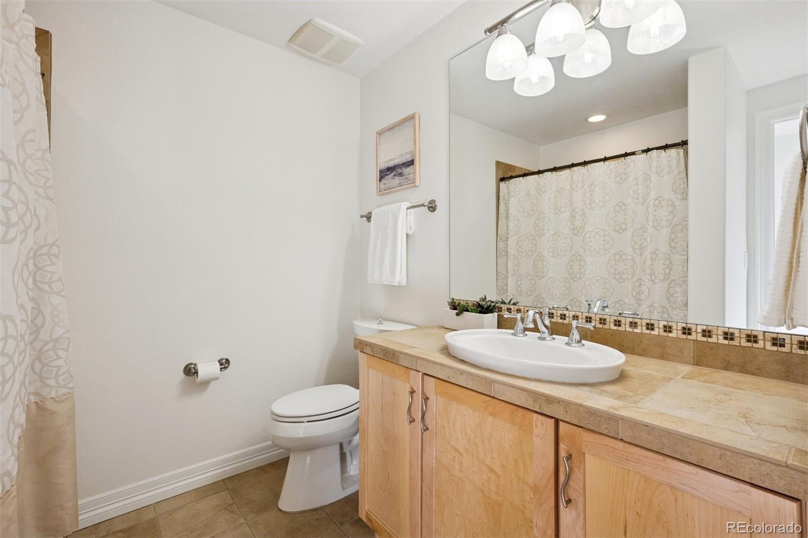 MLS Image #19 for 85  rampart way 309,denver, Colorado