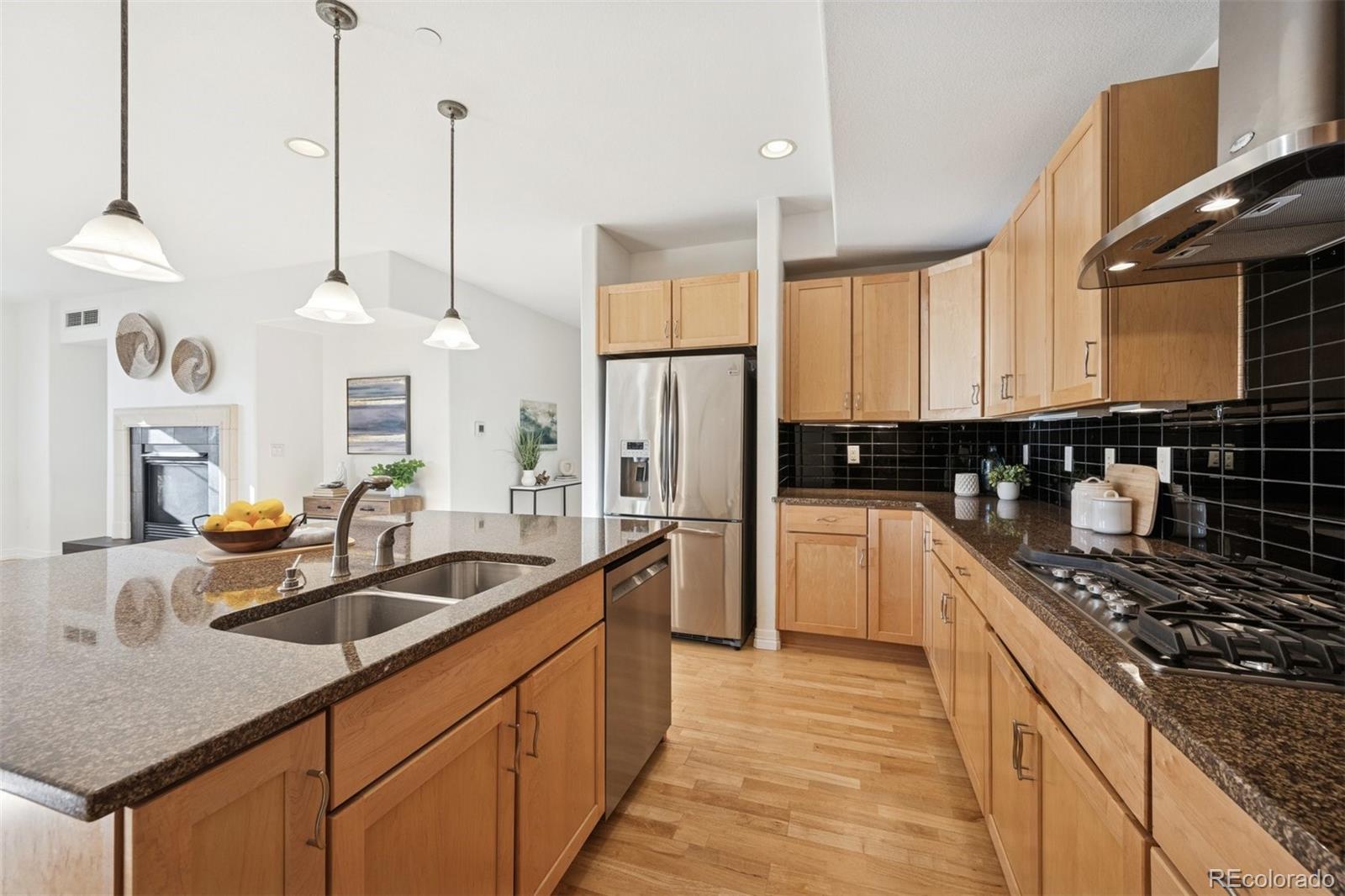 MLS Image #8 for 85  rampart way 309,denver, Colorado