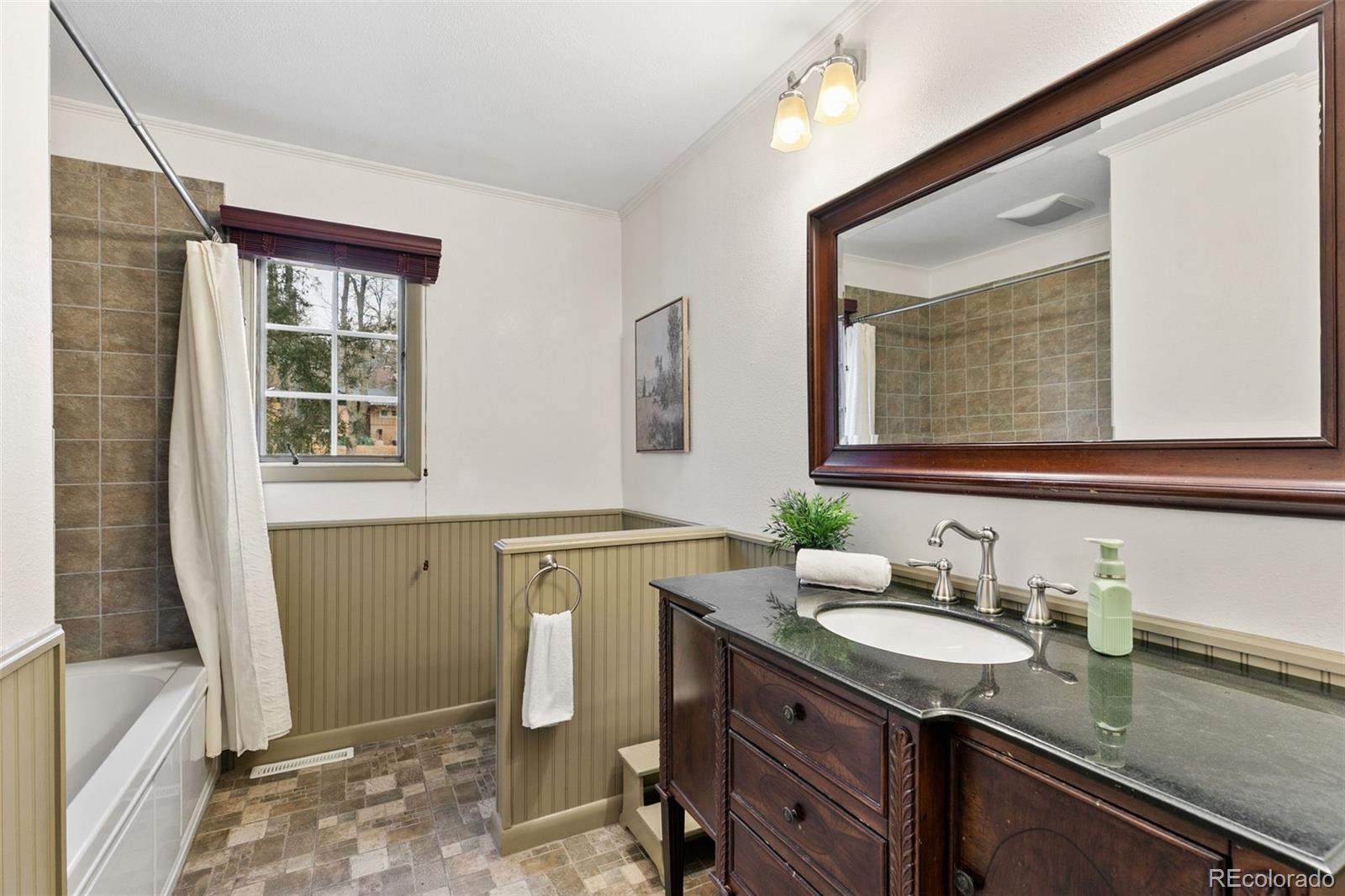 MLS Image #28 for 1404  winfield avenue,colorado springs, Colorado