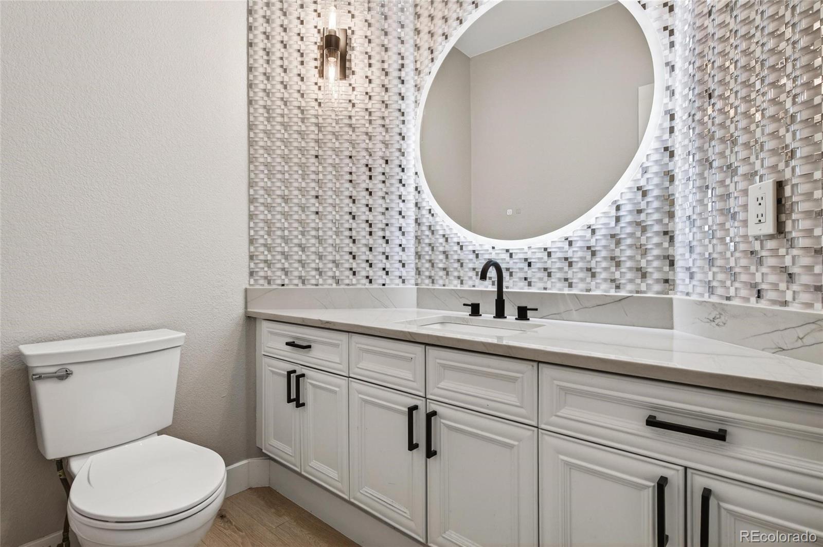 MLS Image #13 for 24031 e hinsdale place,aurora, Colorado