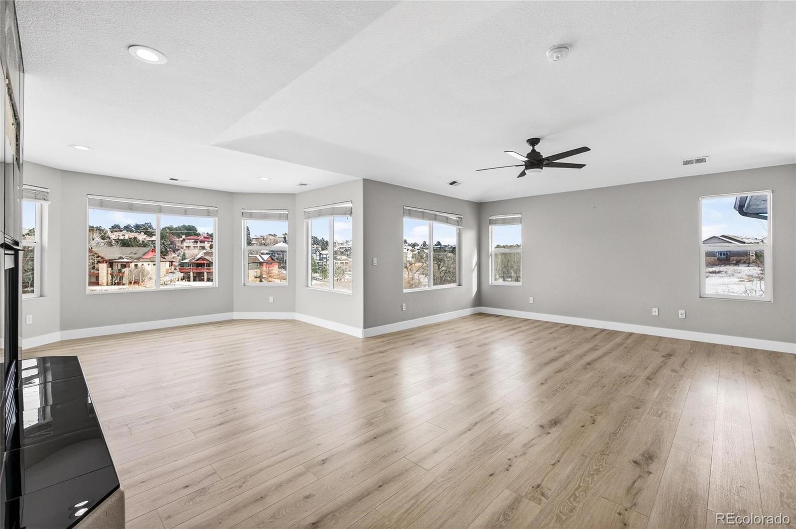 MLS Image #15 for 24031 e hinsdale place,aurora, Colorado
