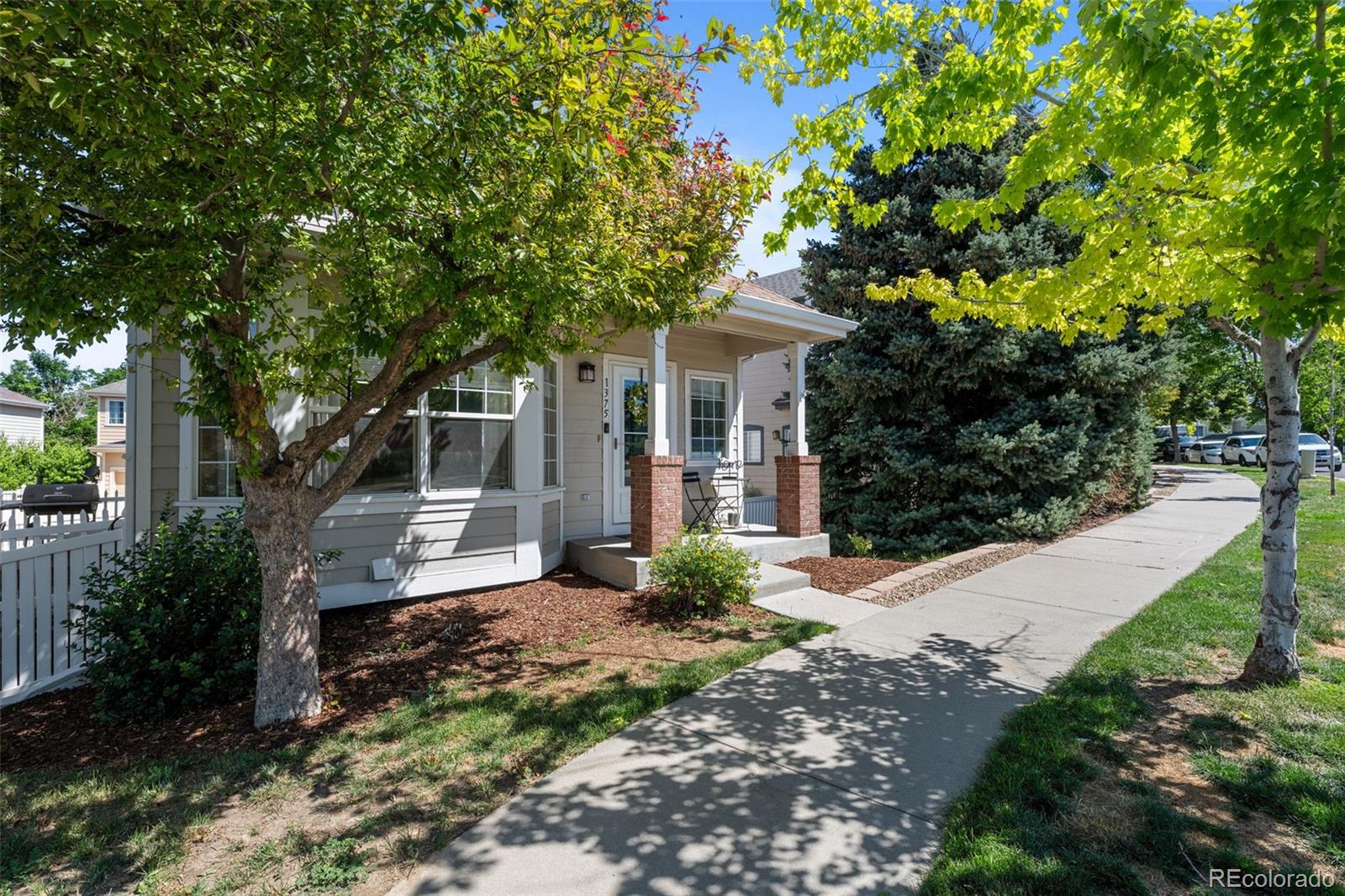 MLS Image #2 for 1375 s quintero way,aurora, Colorado