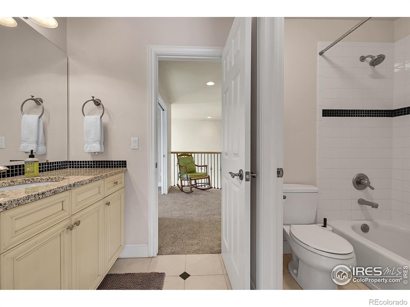 MLS Image #24 for 2003  braeburn court,longmont, Colorado