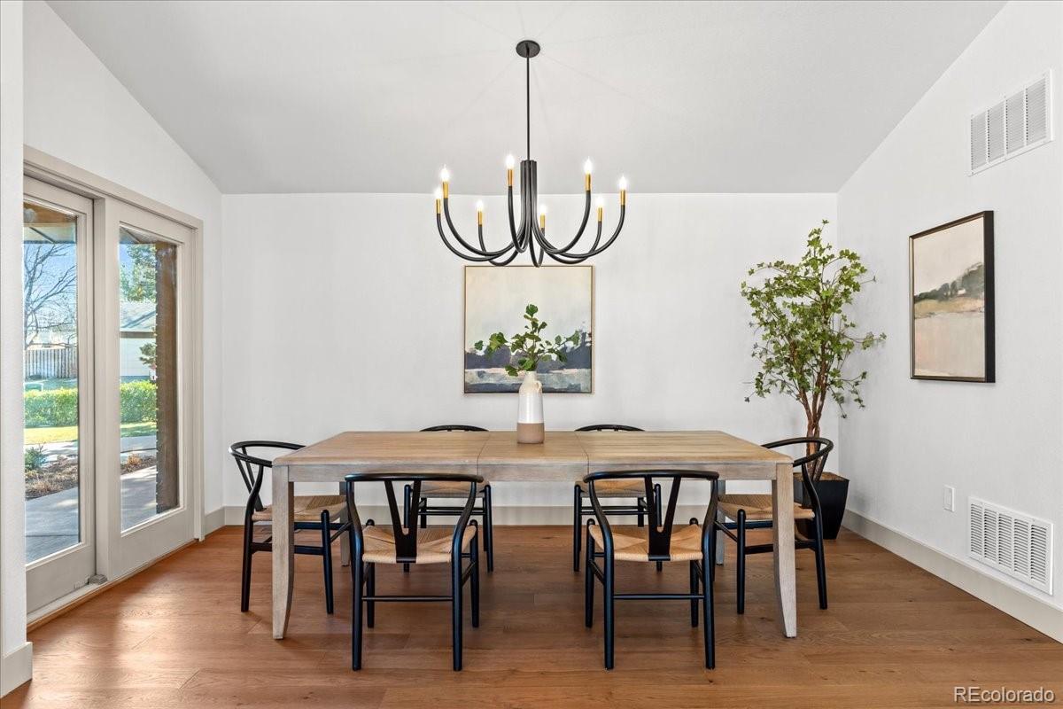 MLS Image #10 for 3001 s vine street,denver, Colorado