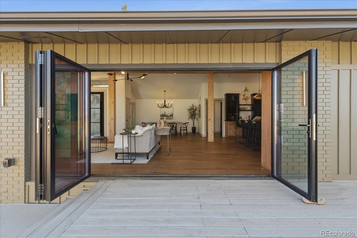 MLS Image #20 for 3001 s vine street,denver, Colorado