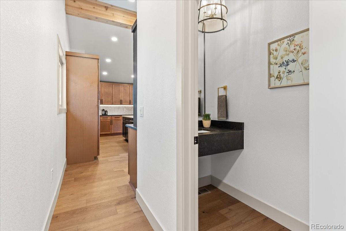 MLS Image #23 for 3001 s vine street,denver, Colorado