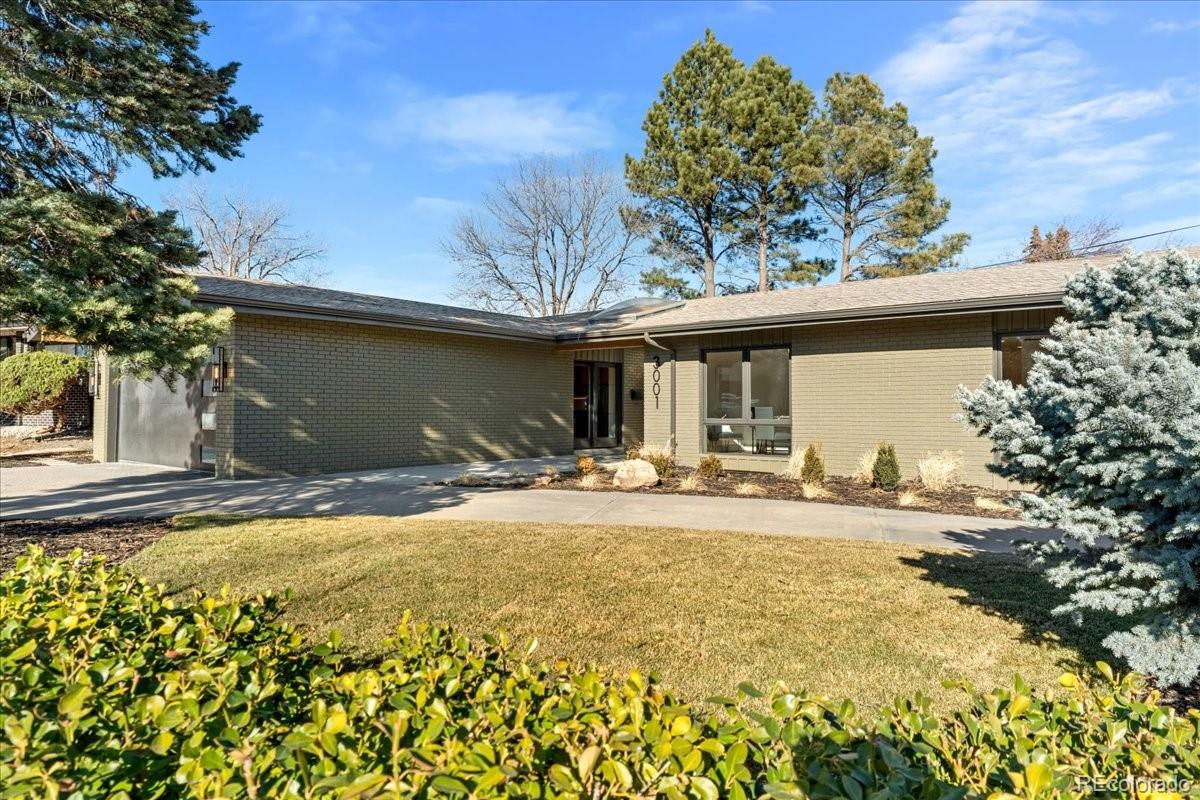 MLS Image #3 for 3001 s vine street,denver, Colorado