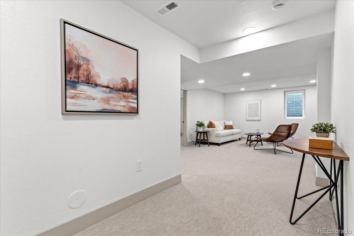 MLS Image #35 for 3001 s vine street,denver, Colorado