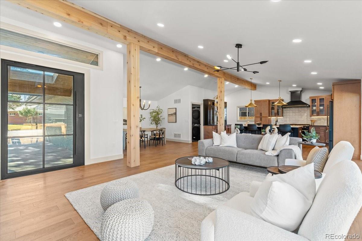 MLS Image #8 for 3001 s vine street,denver, Colorado