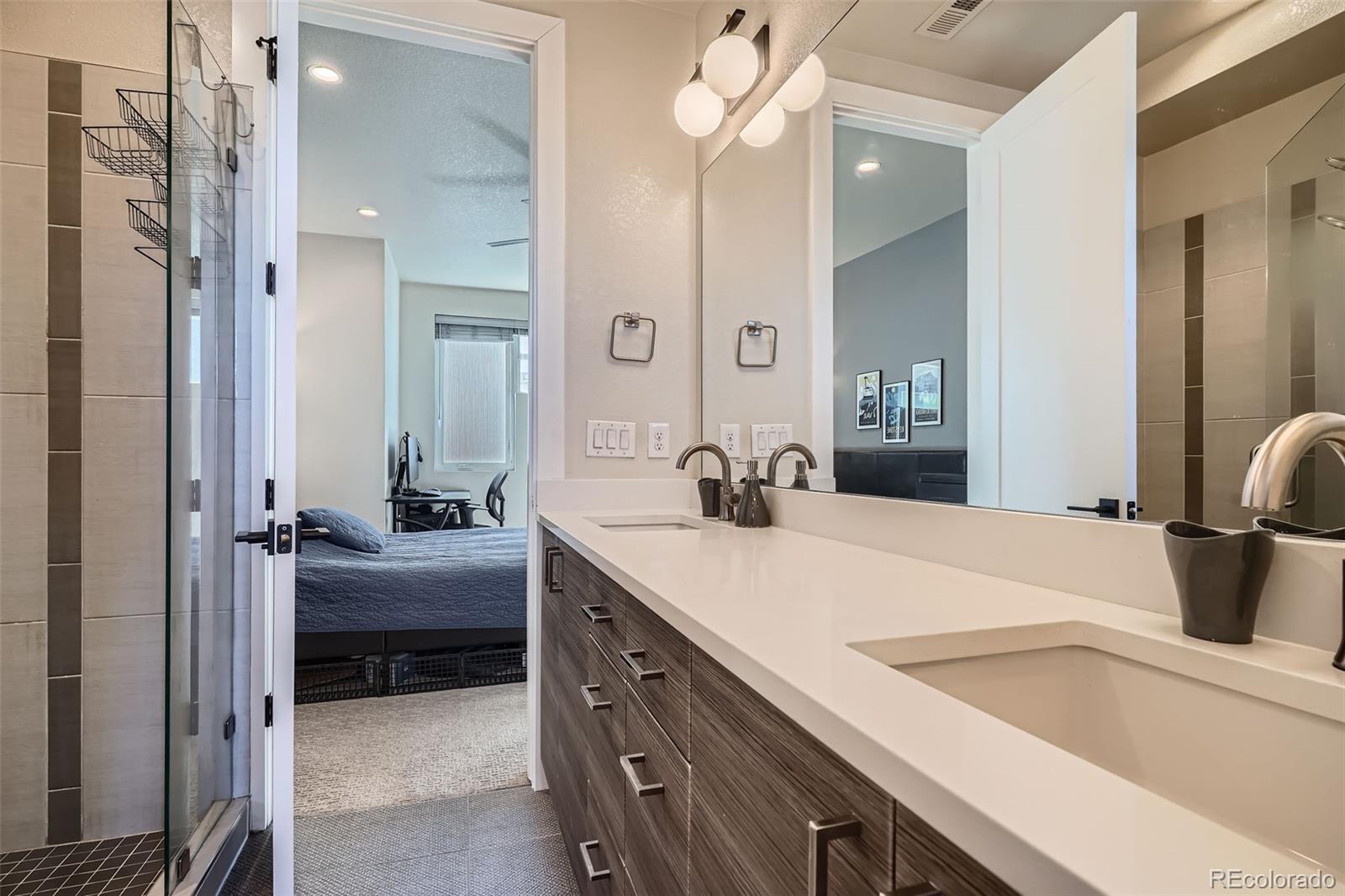MLS Image #20 for 1583  grove street 5,denver, Colorado