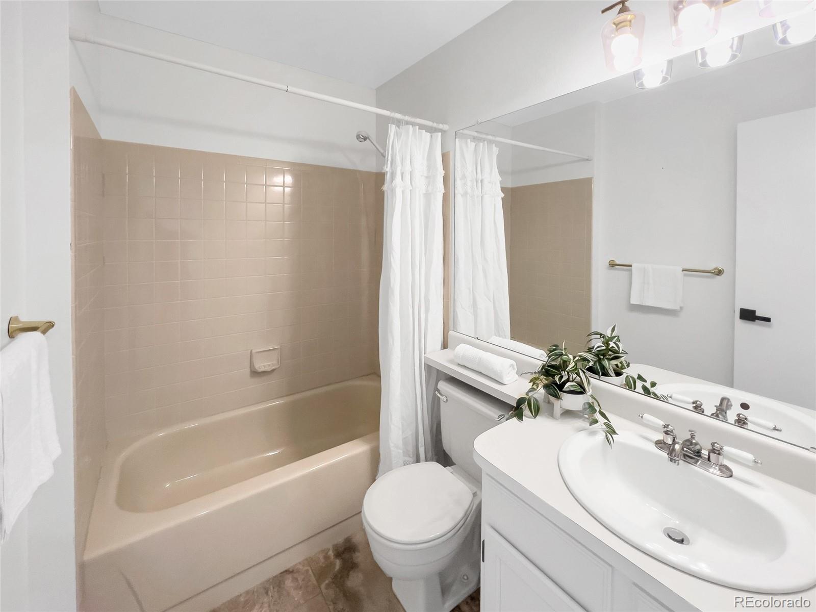 MLS Image #33 for 1837 s pitkin circle 27,aurora, Colorado