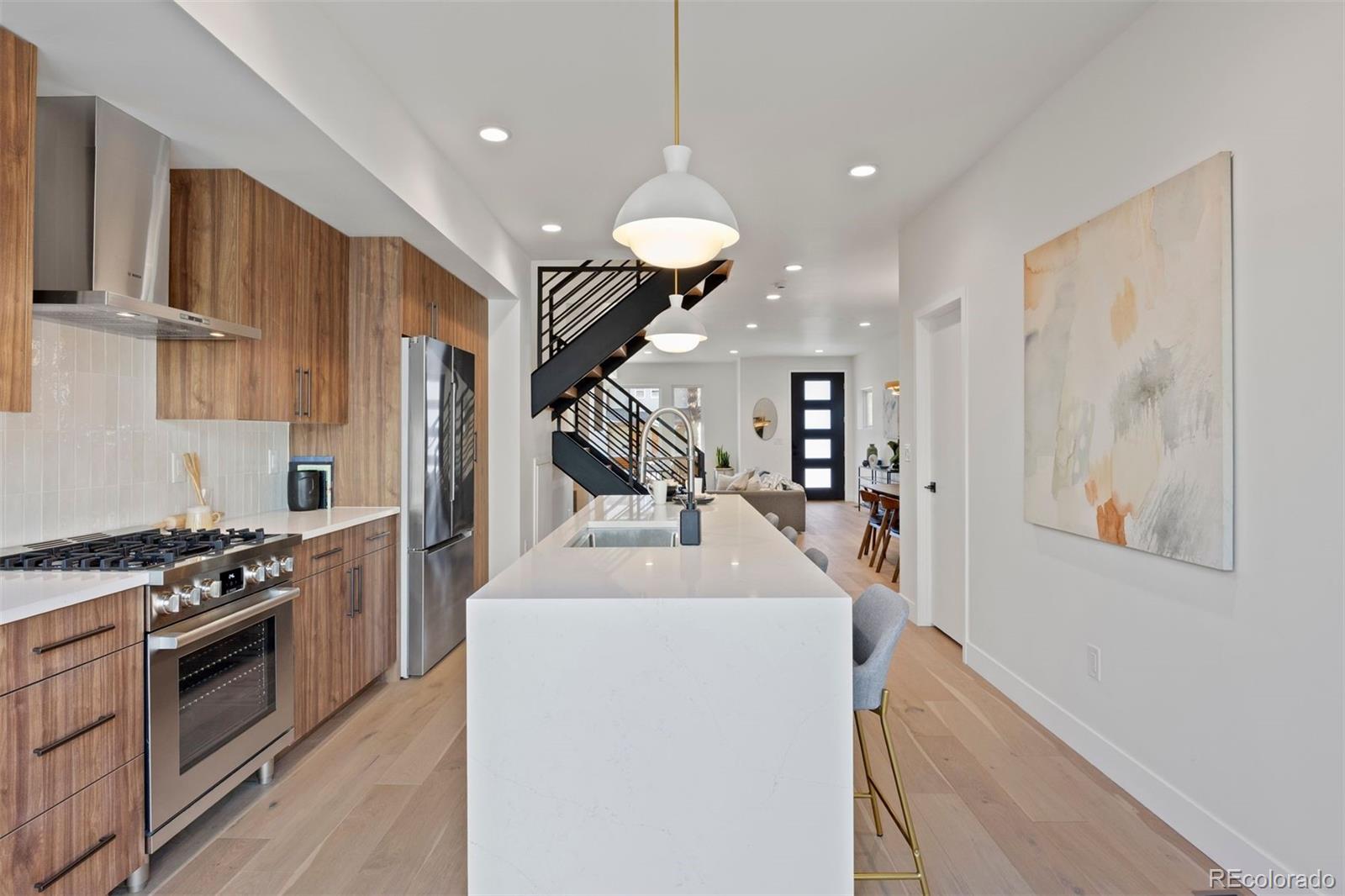 MLS Image #14 for 2194 s sherman street,denver, Colorado