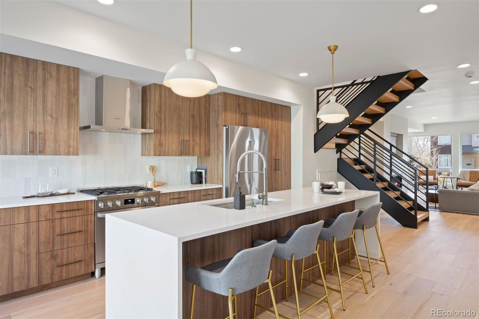 MLS Image #15 for 2194 s sherman street,denver, Colorado