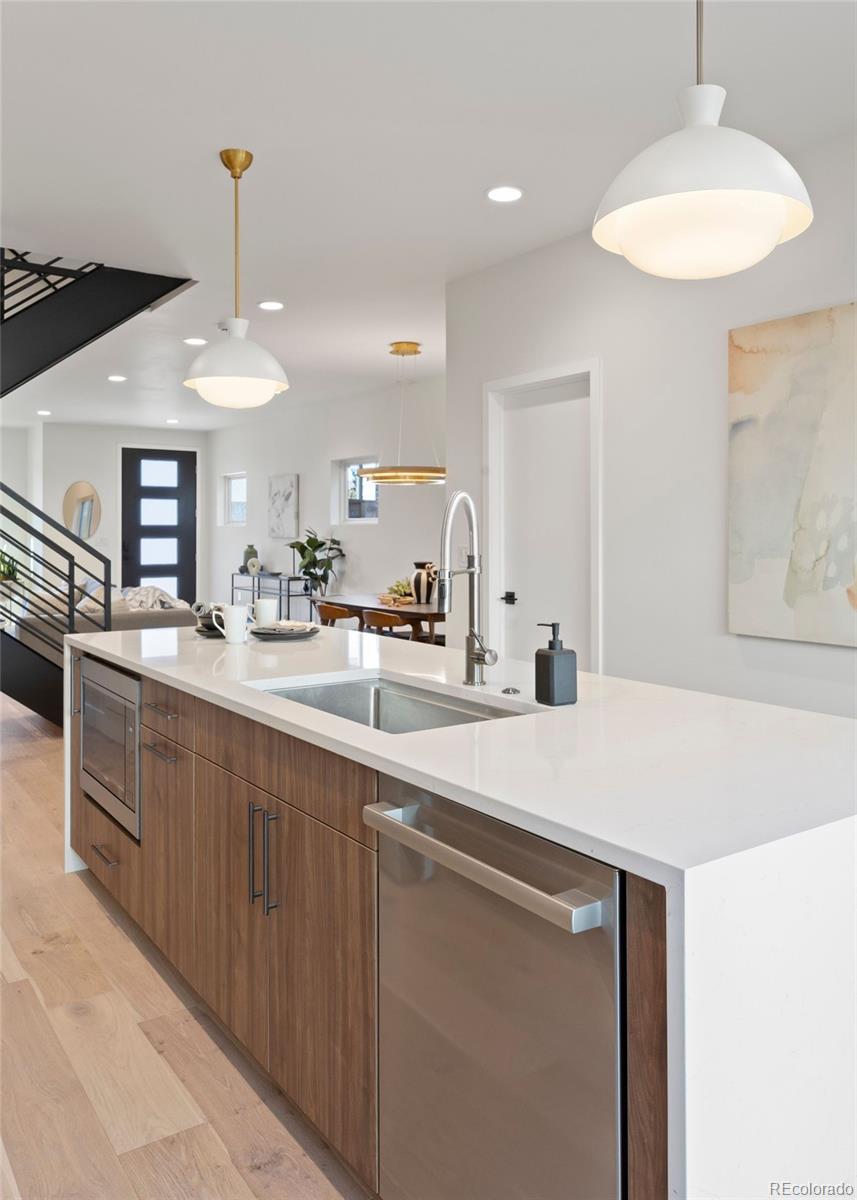 MLS Image #16 for 2194 s sherman street,denver, Colorado