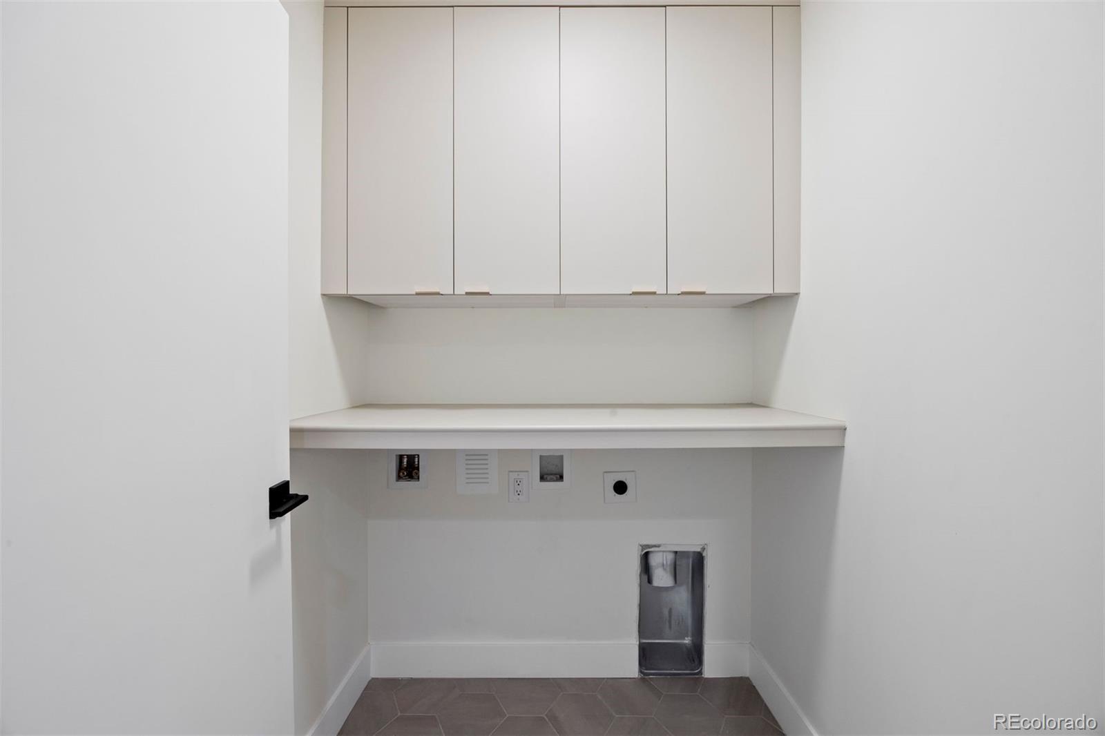 MLS Image #36 for 2194 s sherman street,denver, Colorado