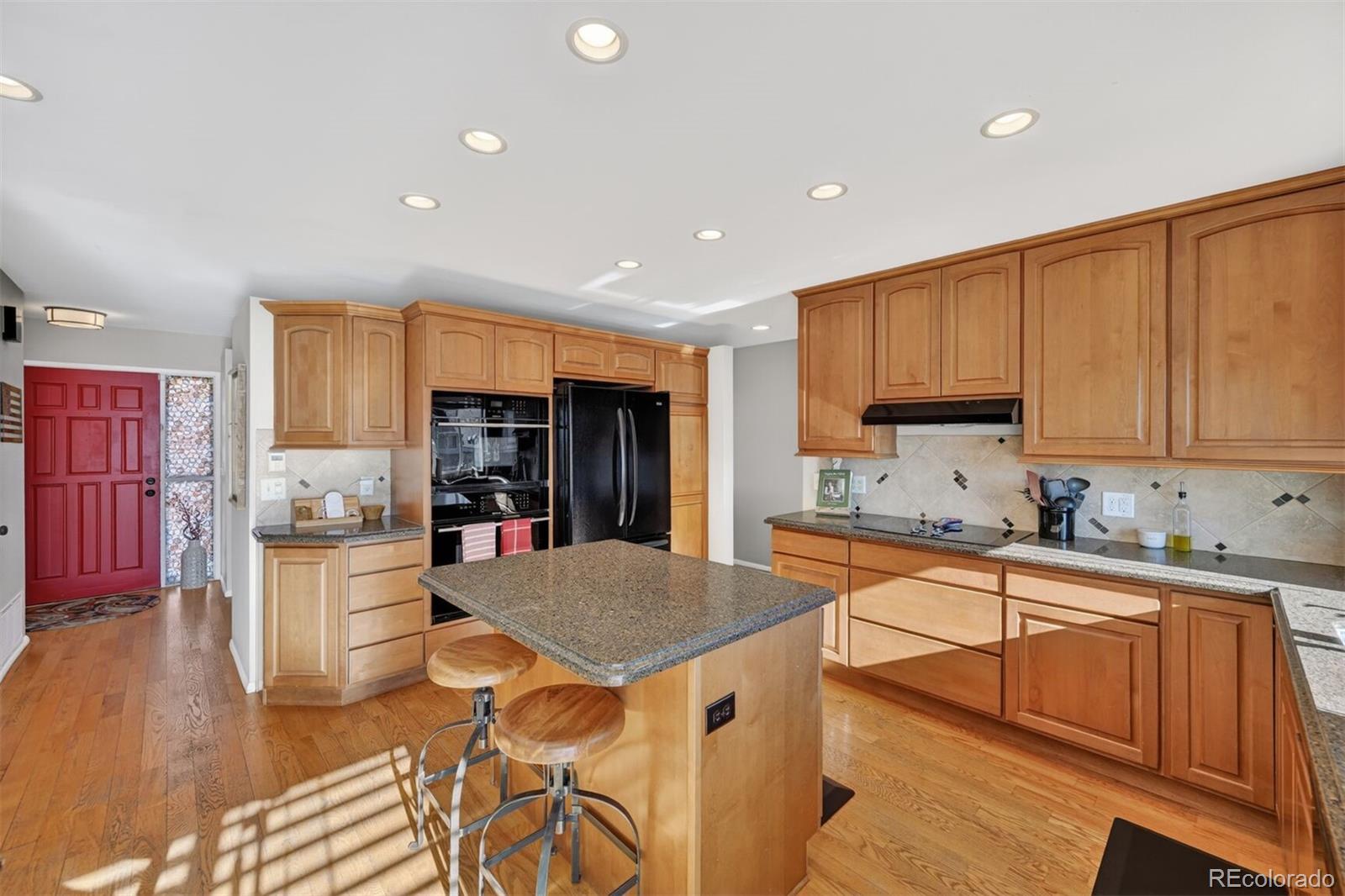 MLS Image #9 for 12422 w louisiana avenue,lakewood, Colorado