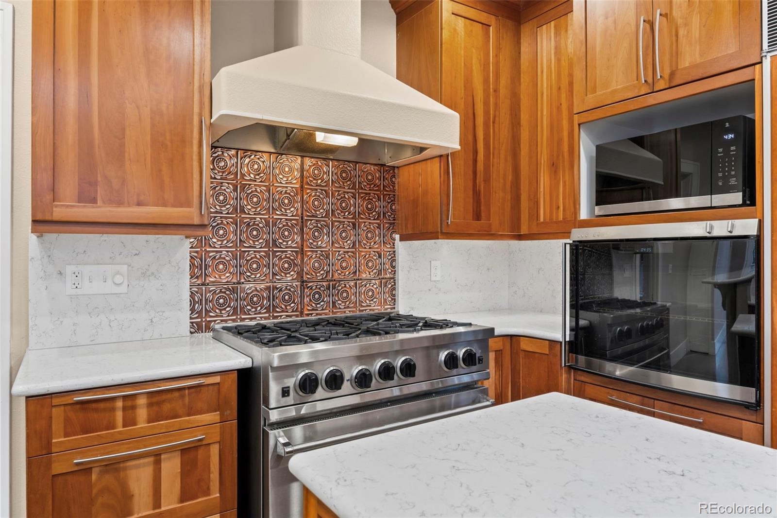 MLS Image #10 for 4621 e 17th avenue parkway,denver, Colorado