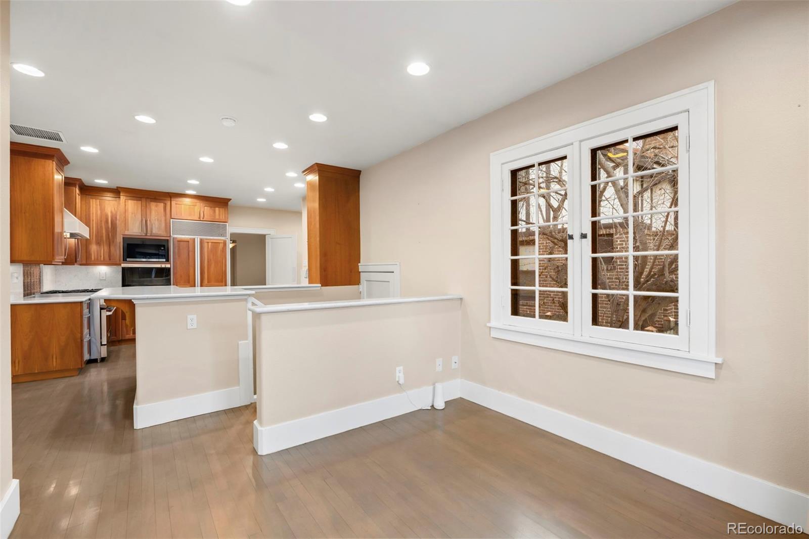 MLS Image #12 for 4621 e 17th avenue parkway,denver, Colorado