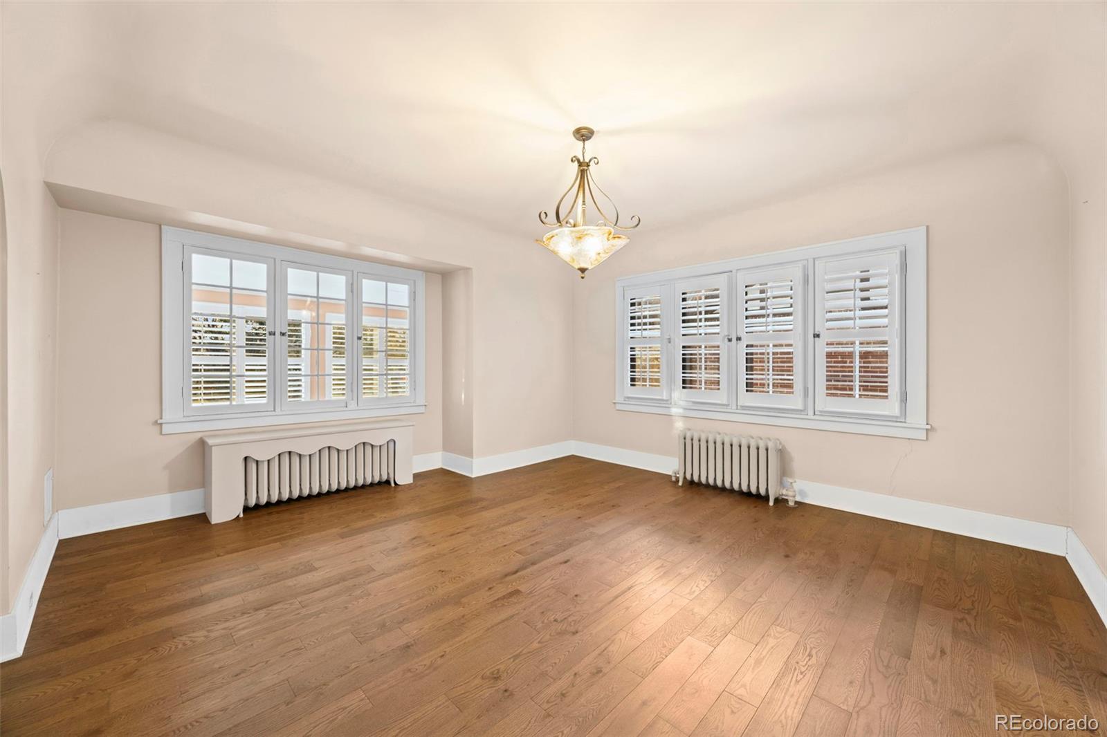 MLS Image #6 for 4621 e 17th avenue parkway,denver, Colorado