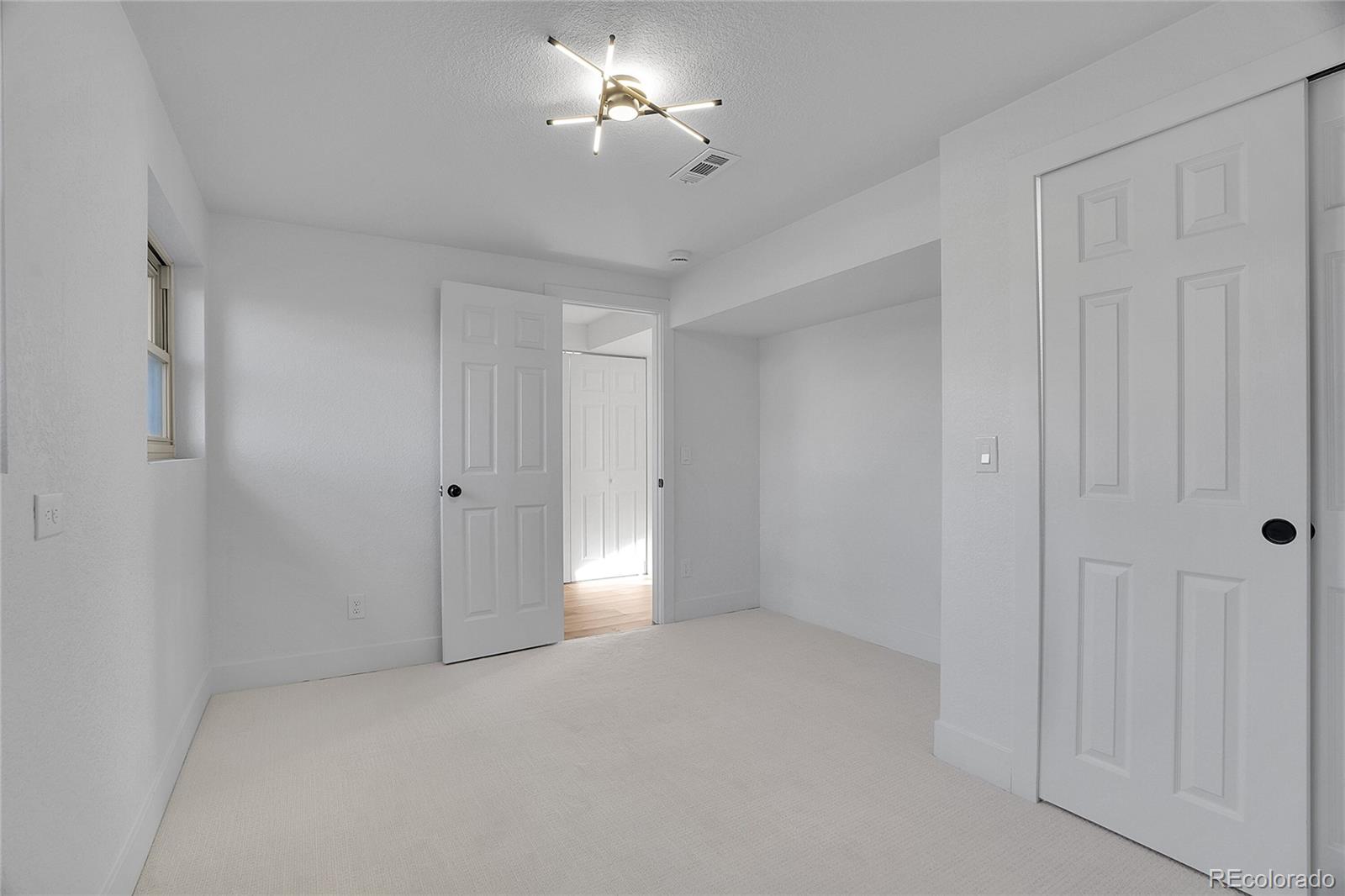 MLS Image #14 for 11802 e kentucky avenue,aurora, Colorado