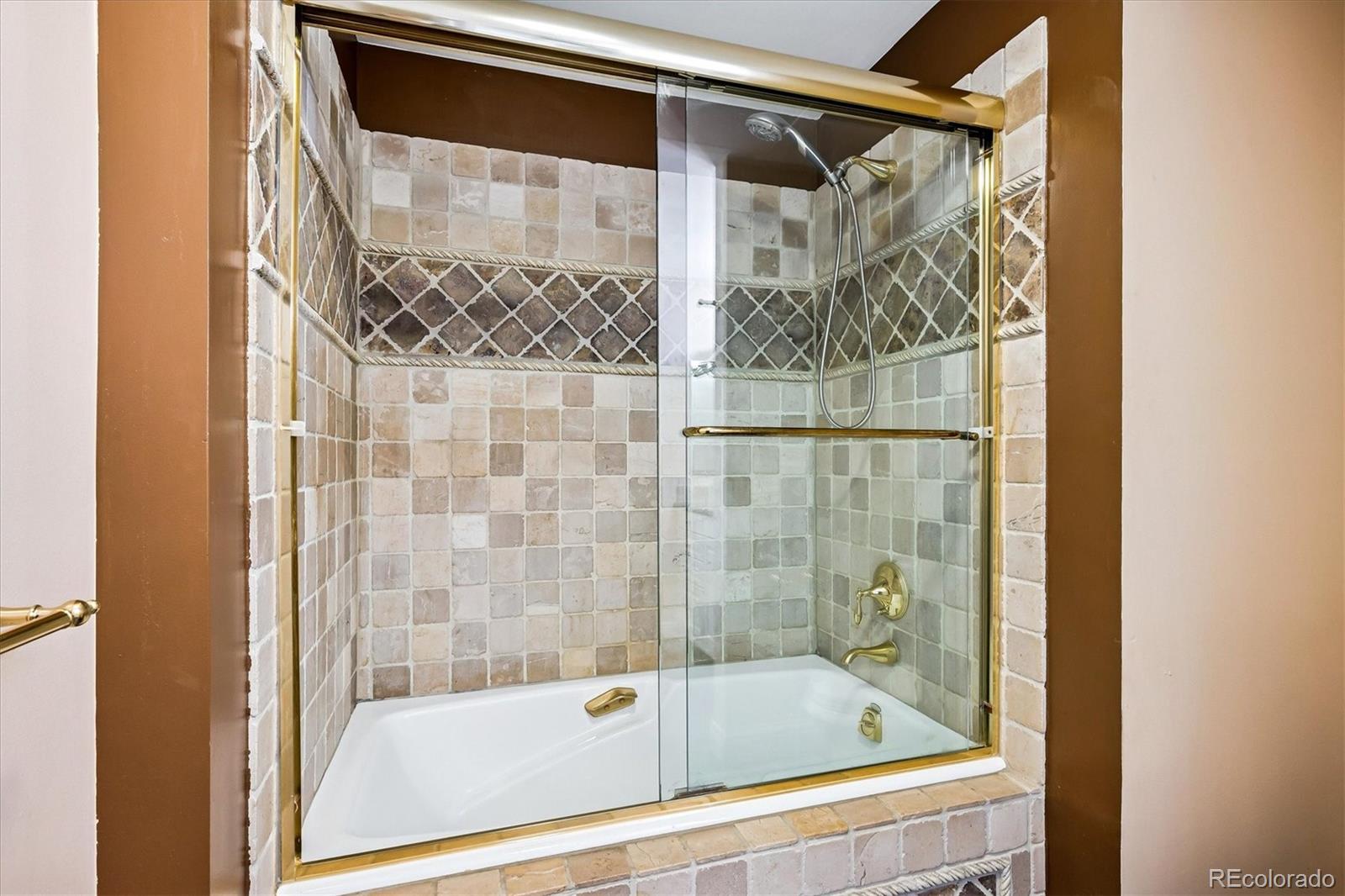 MLS Image #20 for 400 e 3rd avenue 403,denver, Colorado